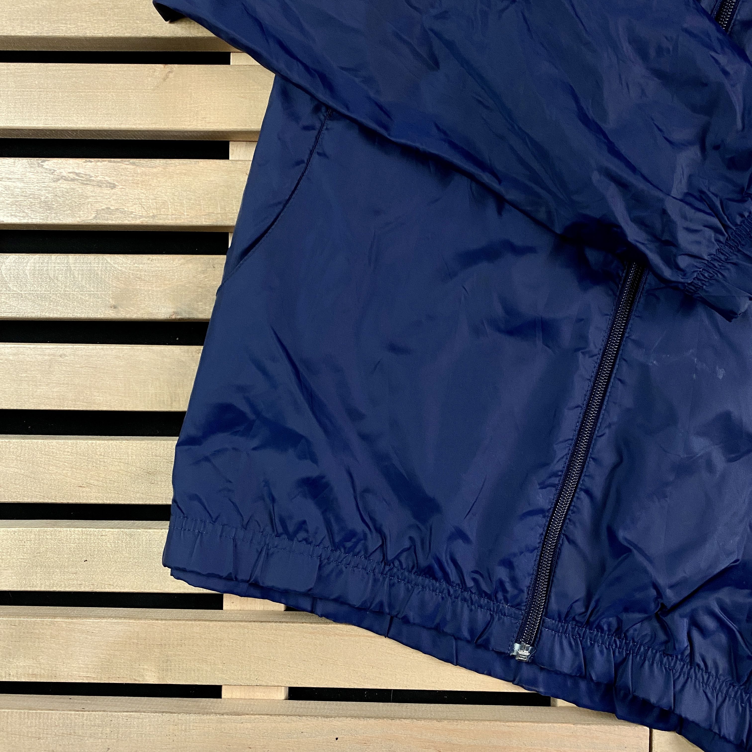 Nike × Vintage Mens Windbreaker Jacket Nike Vintage Size L Size US L / EU 52-54 / 3 - 3 Thumbnail