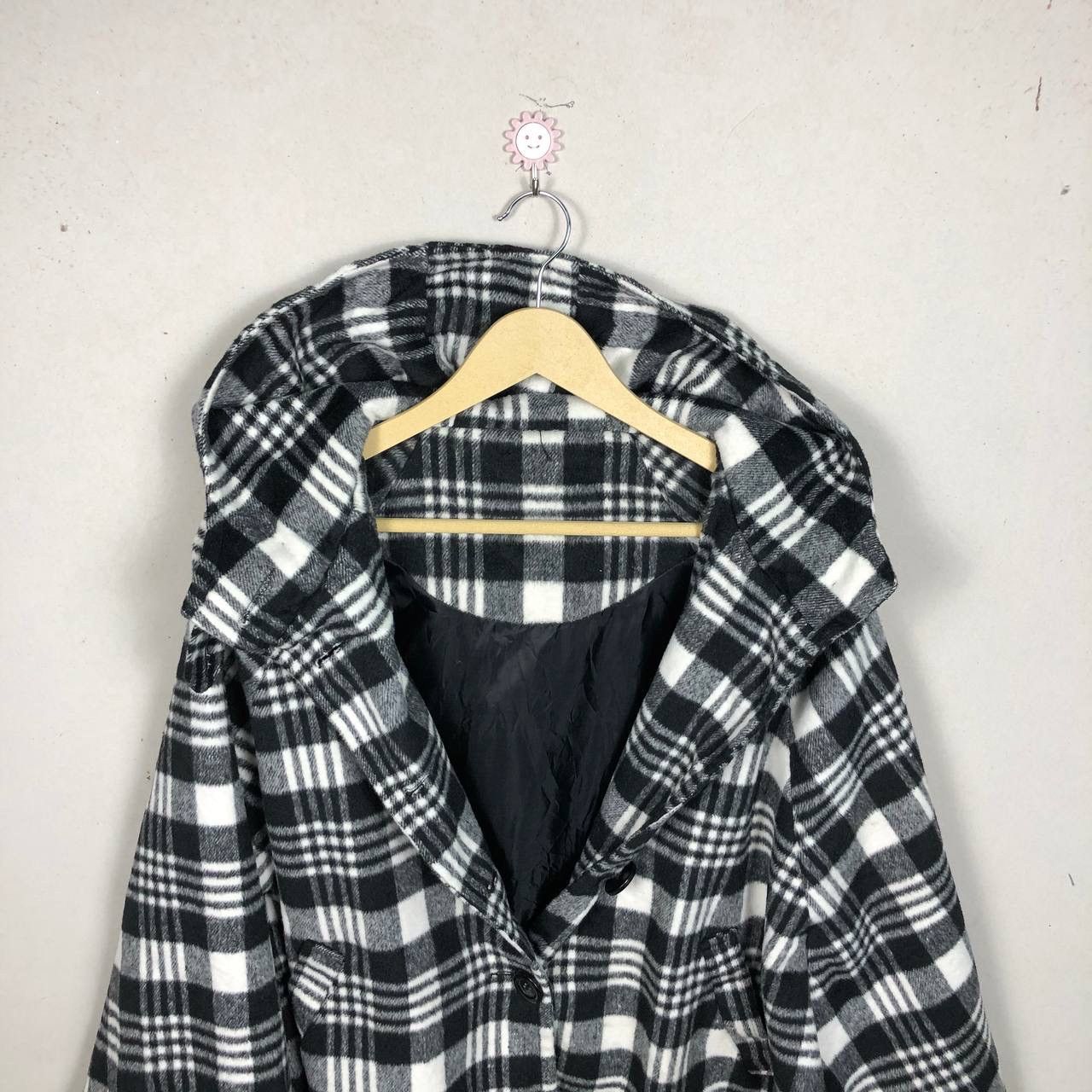 Cloak Rare!! Black White Wool Poncho Capes Cloak Autumn Winter Size US L / EU 52-54 / 3 - 5 Thumbnail