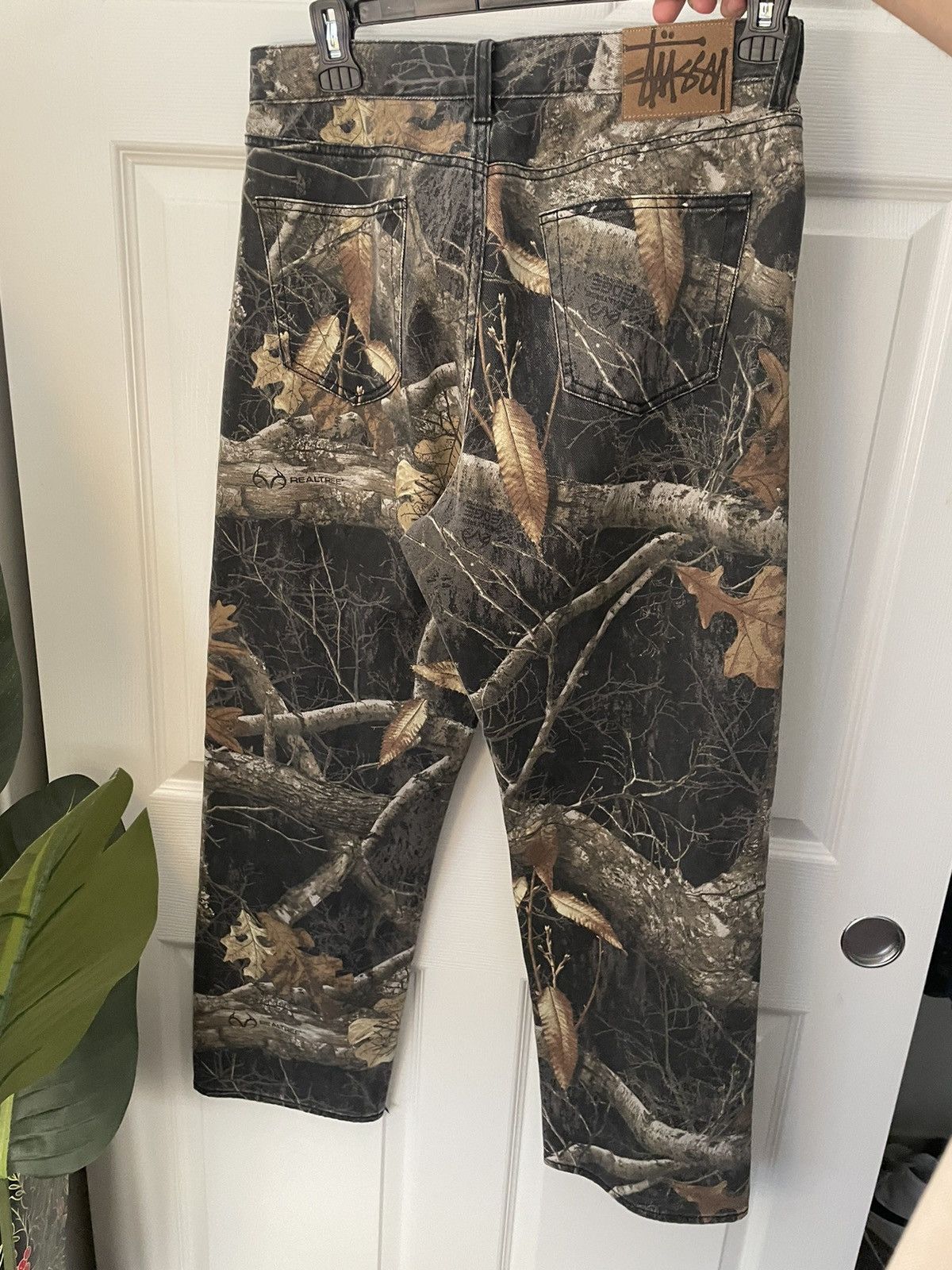 Stüssy REALTREE EDGE BIG OL JEAN Buy Stussy Realtree Edge Big Ol' Jean 'Black' - 116602 BLAC