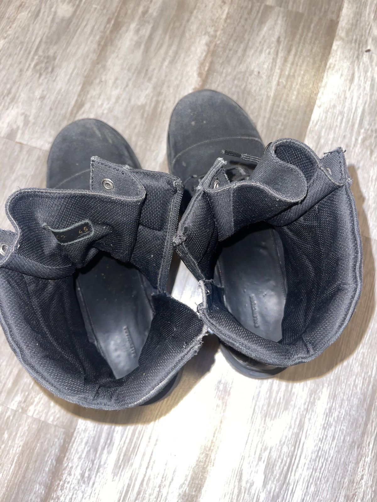 Balenciaga Balenciaga Canvas Strike Boots Size US 12 / EU 45 - 15 Thumbnail