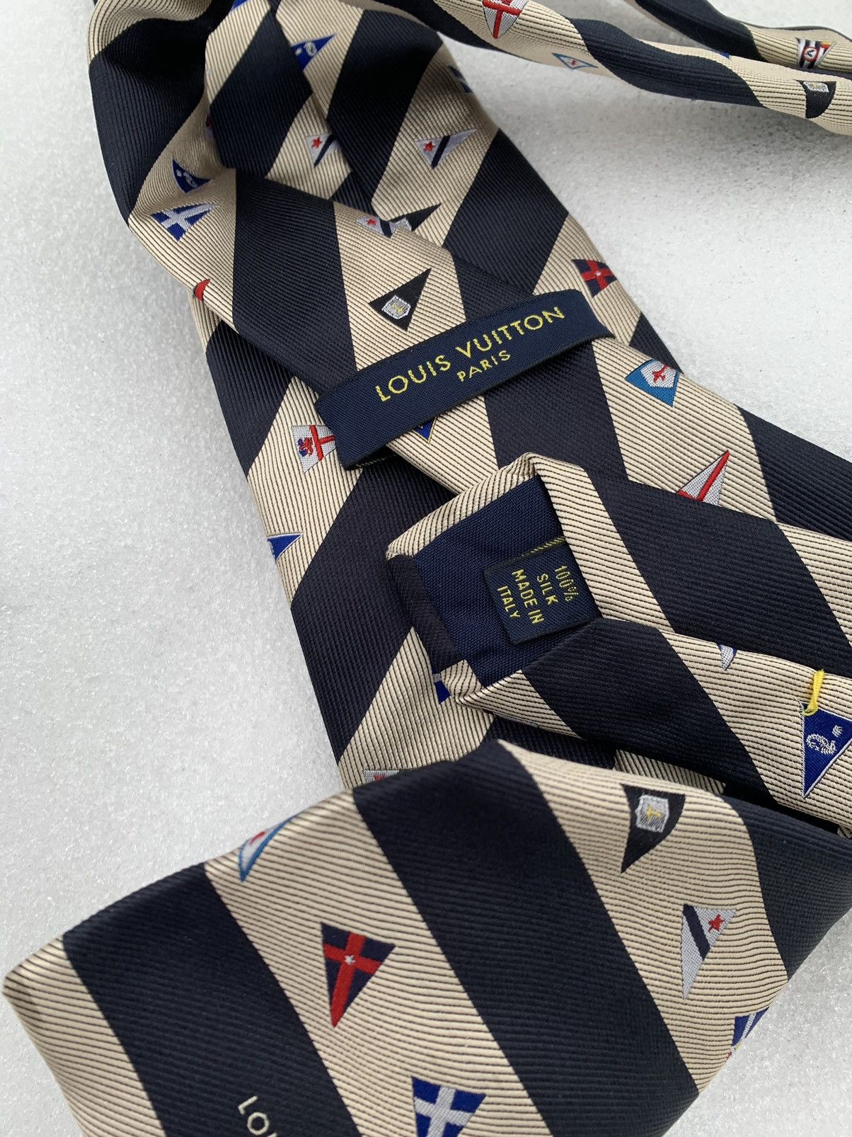 Louis Vuitton Louis Vuitton cup flag logo tie Size ONE SIZE - 9 Thumbnail