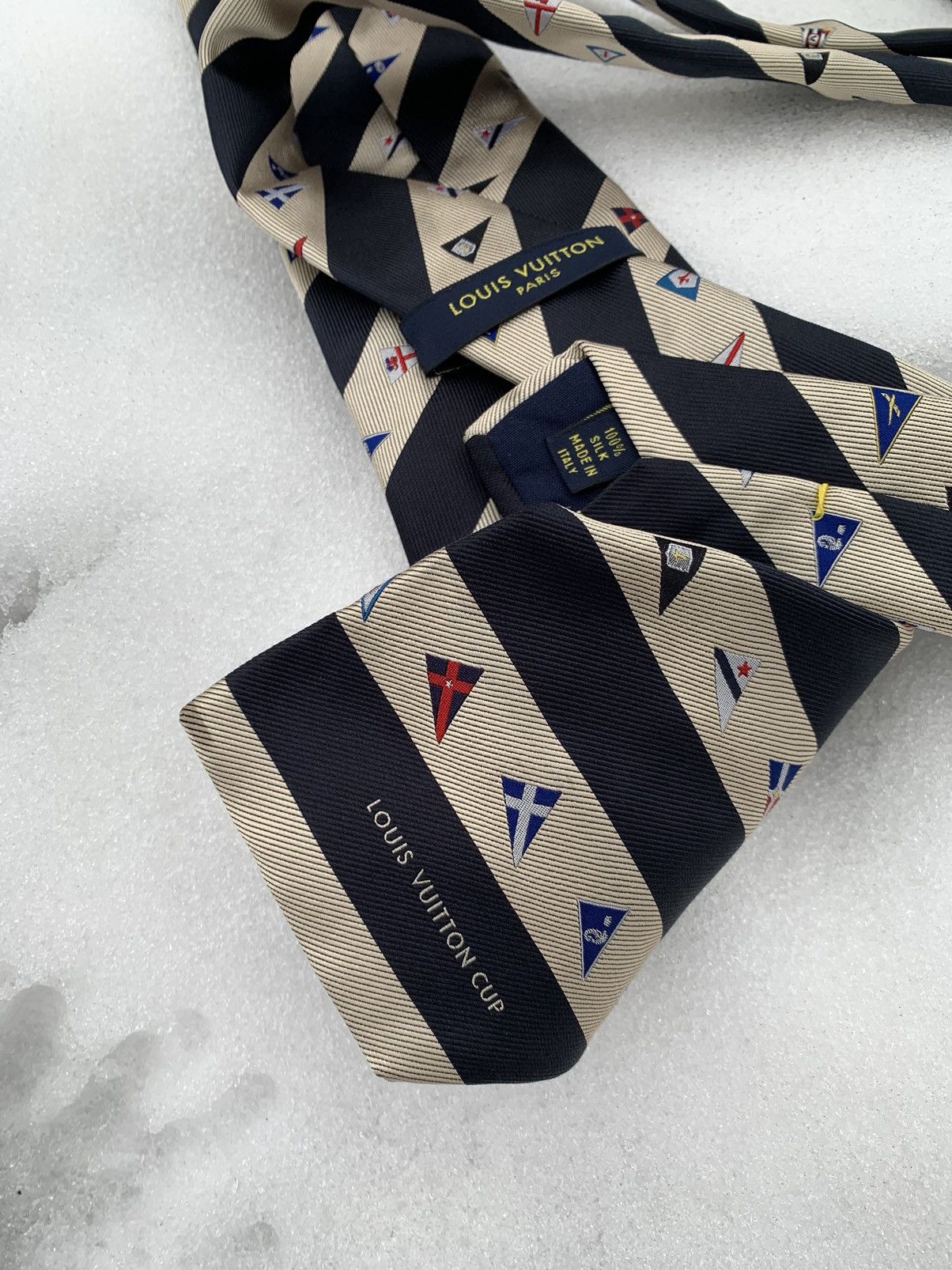 Louis Vuitton Louis Vuitton cup flag logo tie Size ONE SIZE - 8 Thumbnail