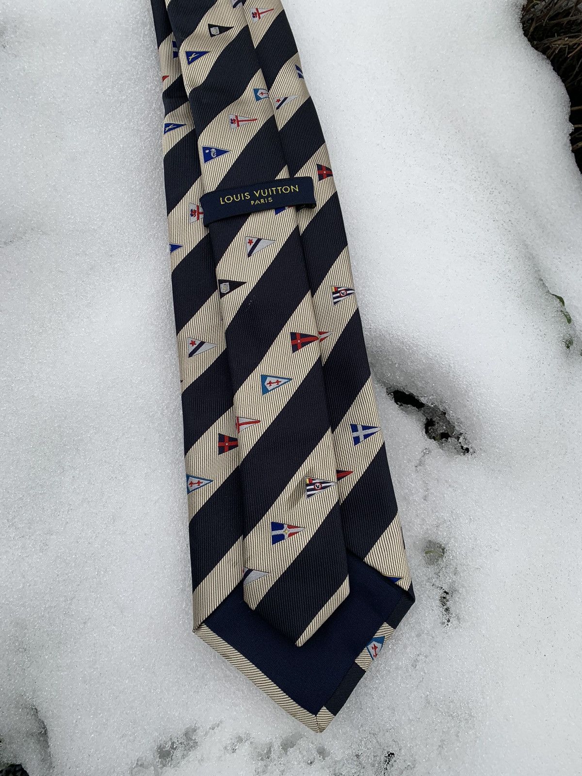 Louis Vuitton Louis Vuitton cup flag logo tie Size ONE SIZE - 5 Thumbnail