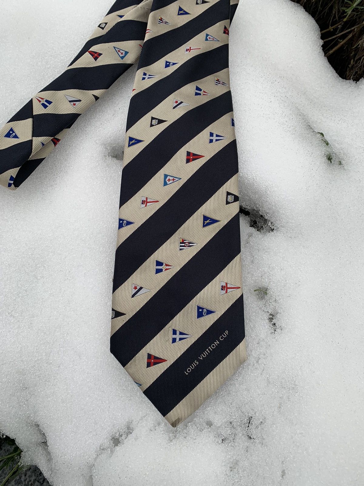 Louis Vuitton Louis Vuitton cup flag logo tie Size ONE SIZE - 4 Thumbnail