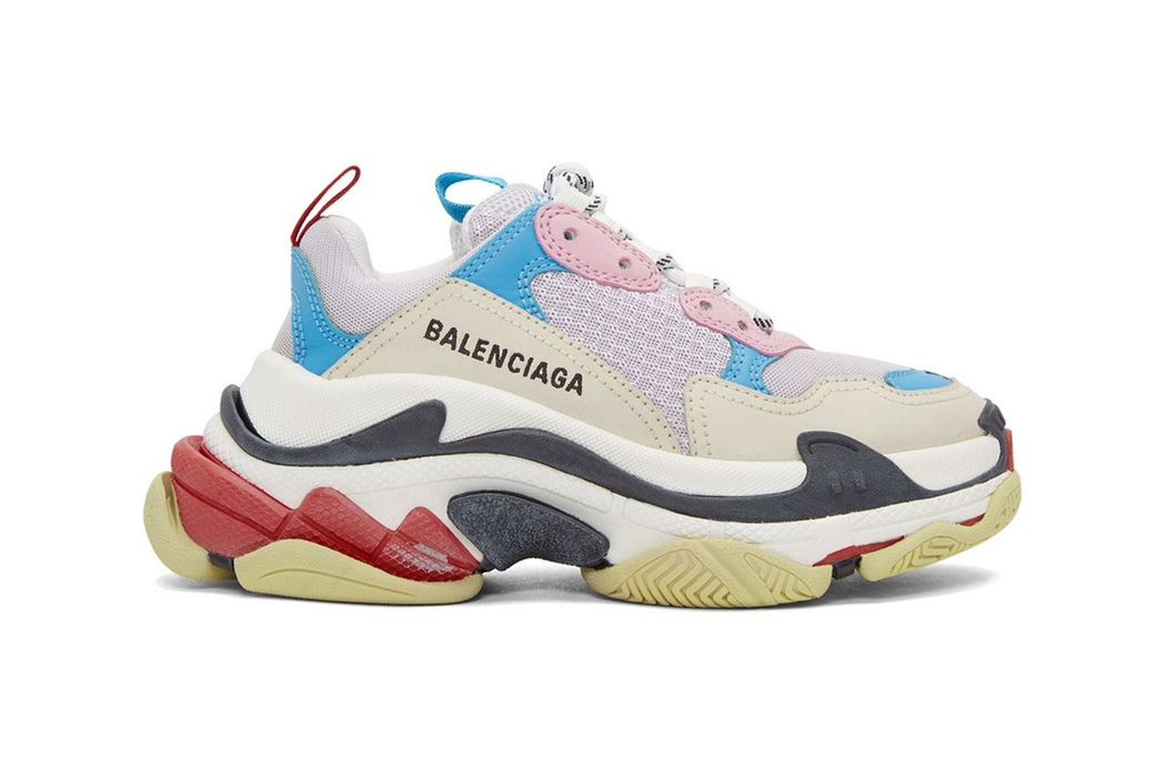 balenciaga triple s bubble