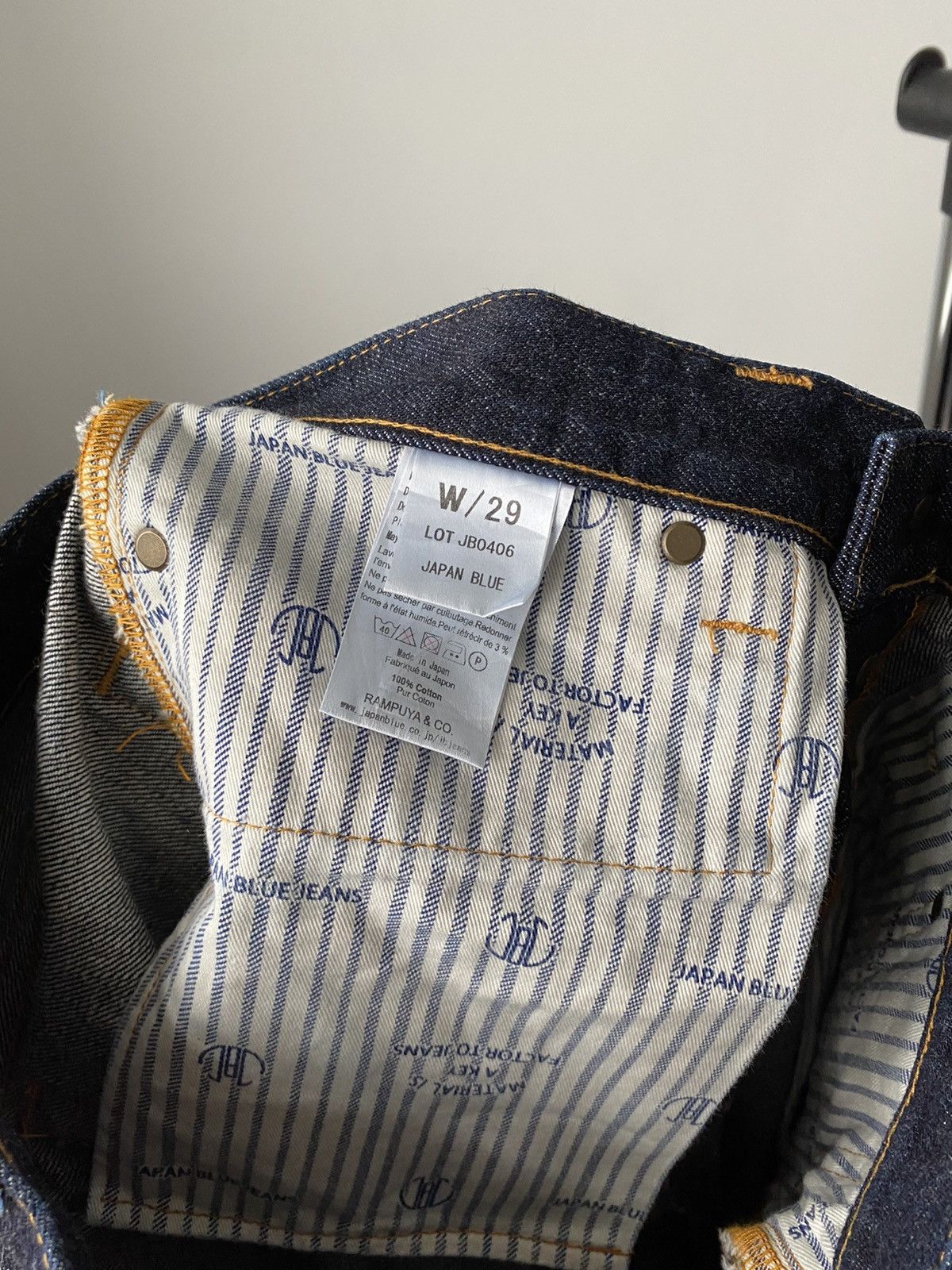 Japan Blue Japan Blue JB0406 14OZ Selvedge Denim Tapered Jeans Size US 29 - 14 Thumbnail