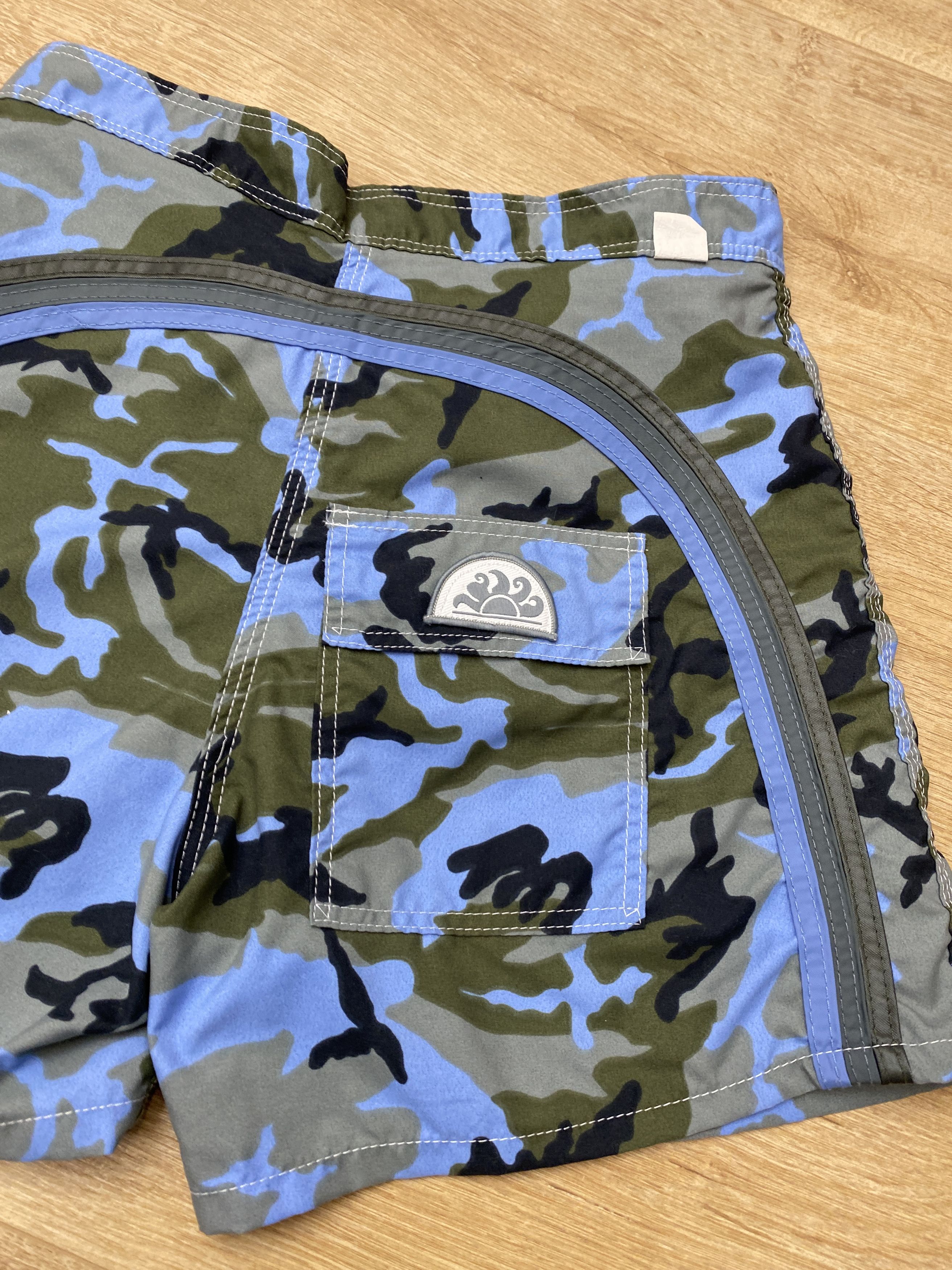 Sundek Sundek 27 Camouflag Board Shorts Trunks Bath Suit Size 27 xS Size US 27 - 14 Thumbnail