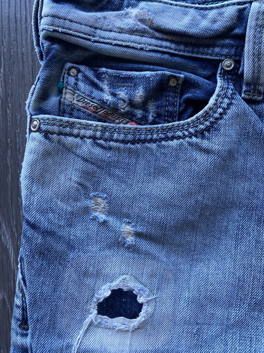 Diesel Diesel Thanaz Slim Patch Denim Jeans Rare Skinny Y2K Italy Size US 30 / EU 46 - 3 Thumbnail