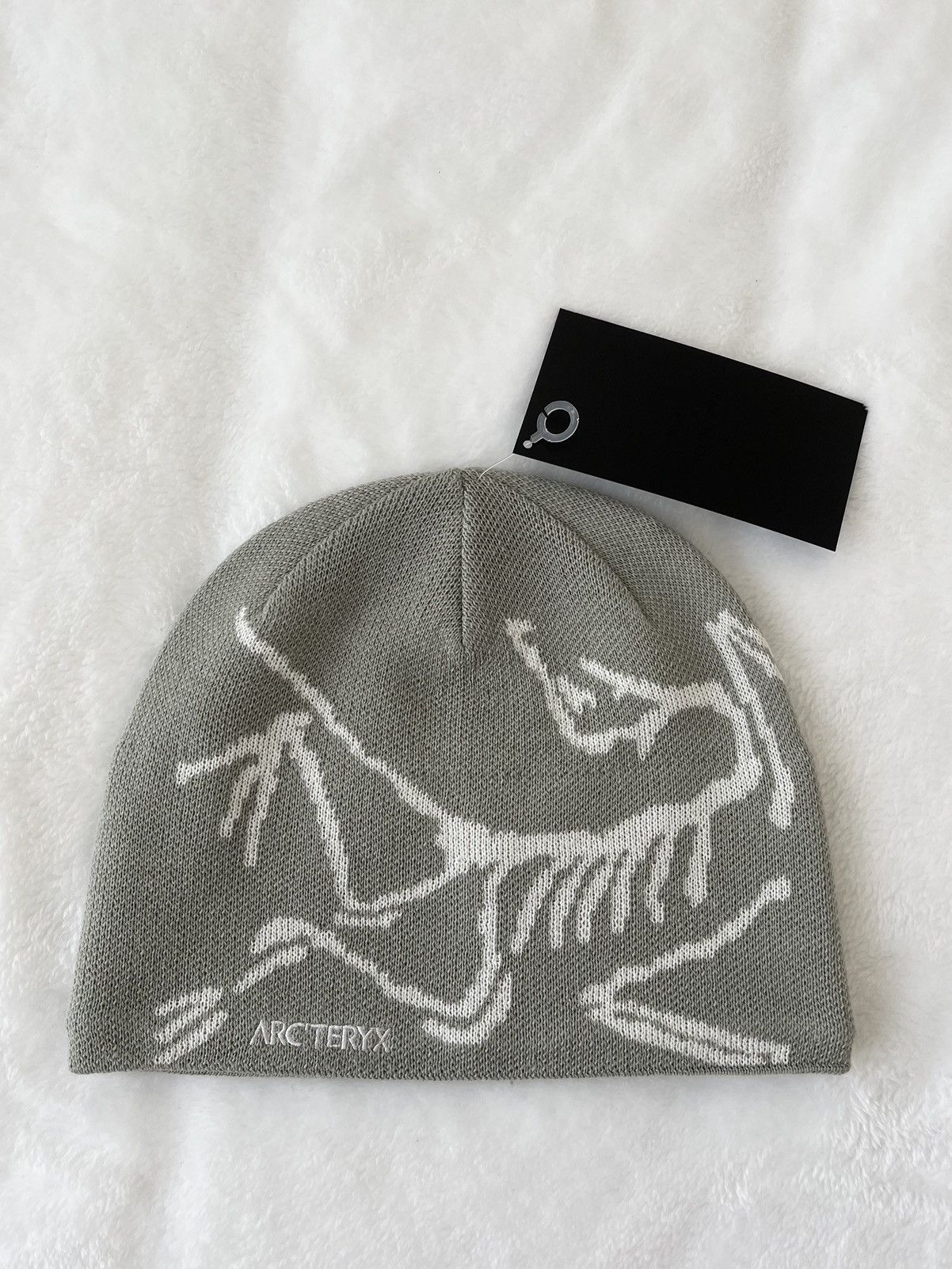 Arc'teryx Arc'teryx bird head toque neutral beanie | Grailed