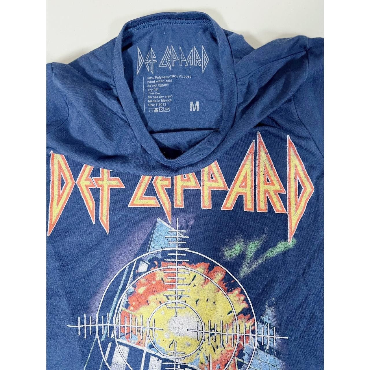 Def Leppard Def Leppard ‘Pyromania’ Album Band Tee T-Shirt Top Size M 💙✨ Size M / US 6-8 / IT 42-44 - 3 Thumbnail