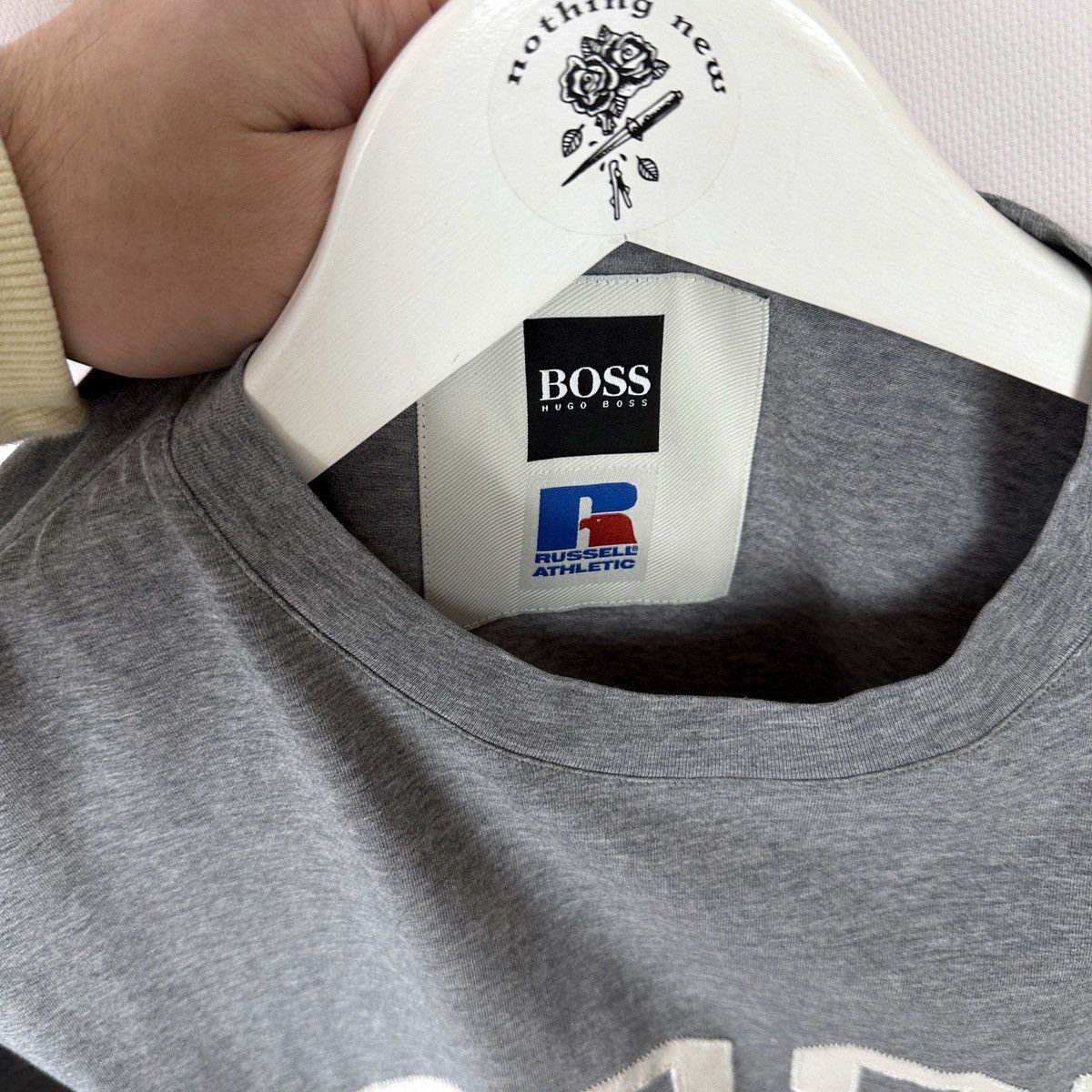 Hugo Boss Russell Athletic x Hugo Boss Oversize Grey Embroidered tee Size US S / EU 44-46 / 1 - 3 Thumbnail