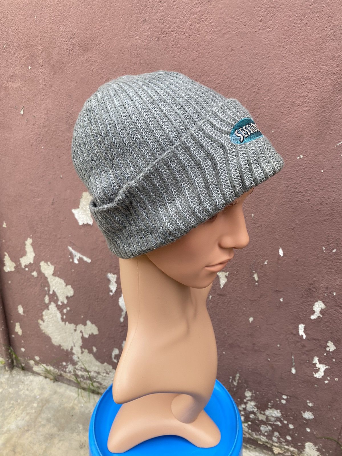 Sessions × Vintage Vintage Sessions Beanie Hat Snowcap Size ONE SIZE - 3 Thumbnail