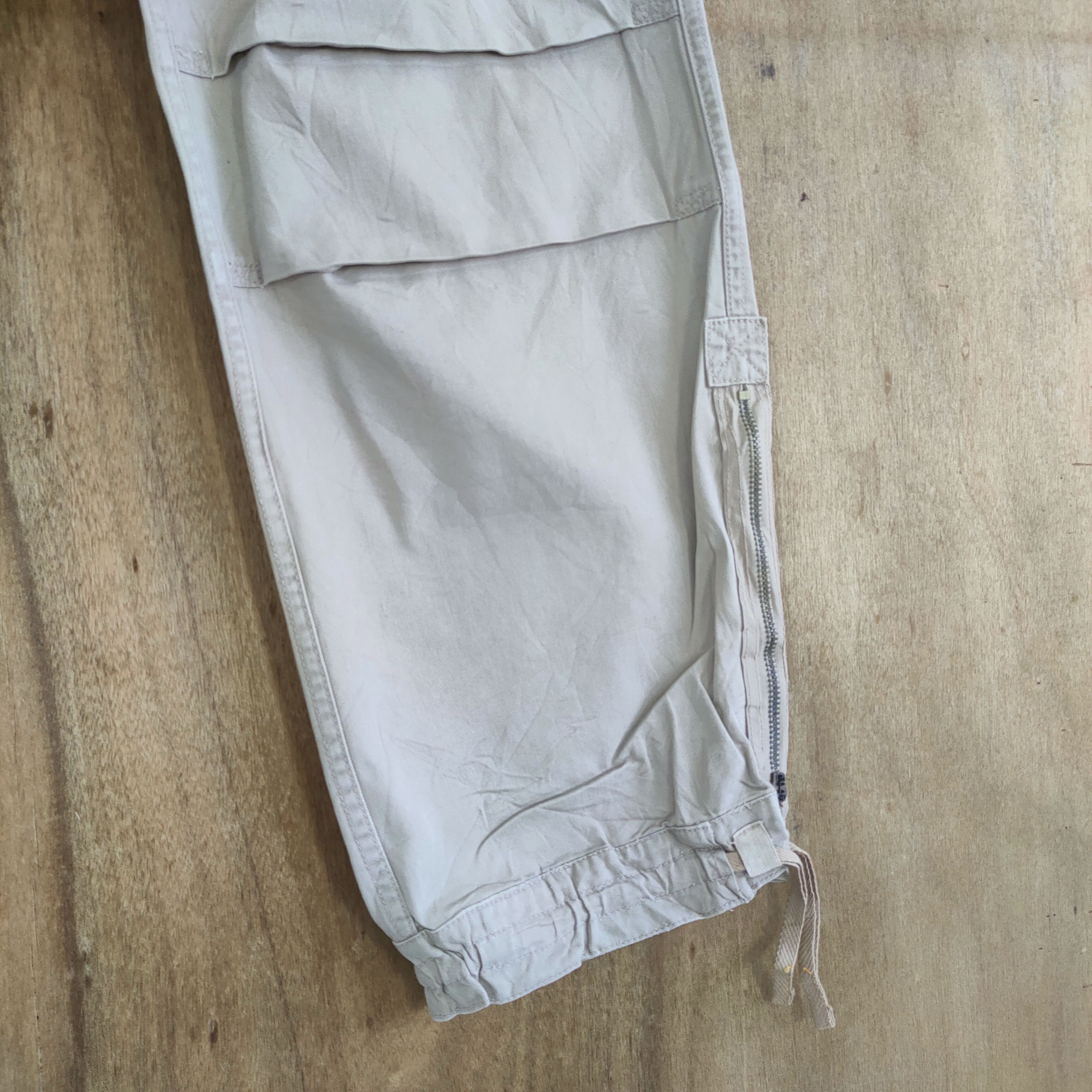 Abercrombie & Fitch VINTAGE ABERCROMBIE & FITCH CARGO PANTS Size US 34 / EU 50 - 7 Thumbnail