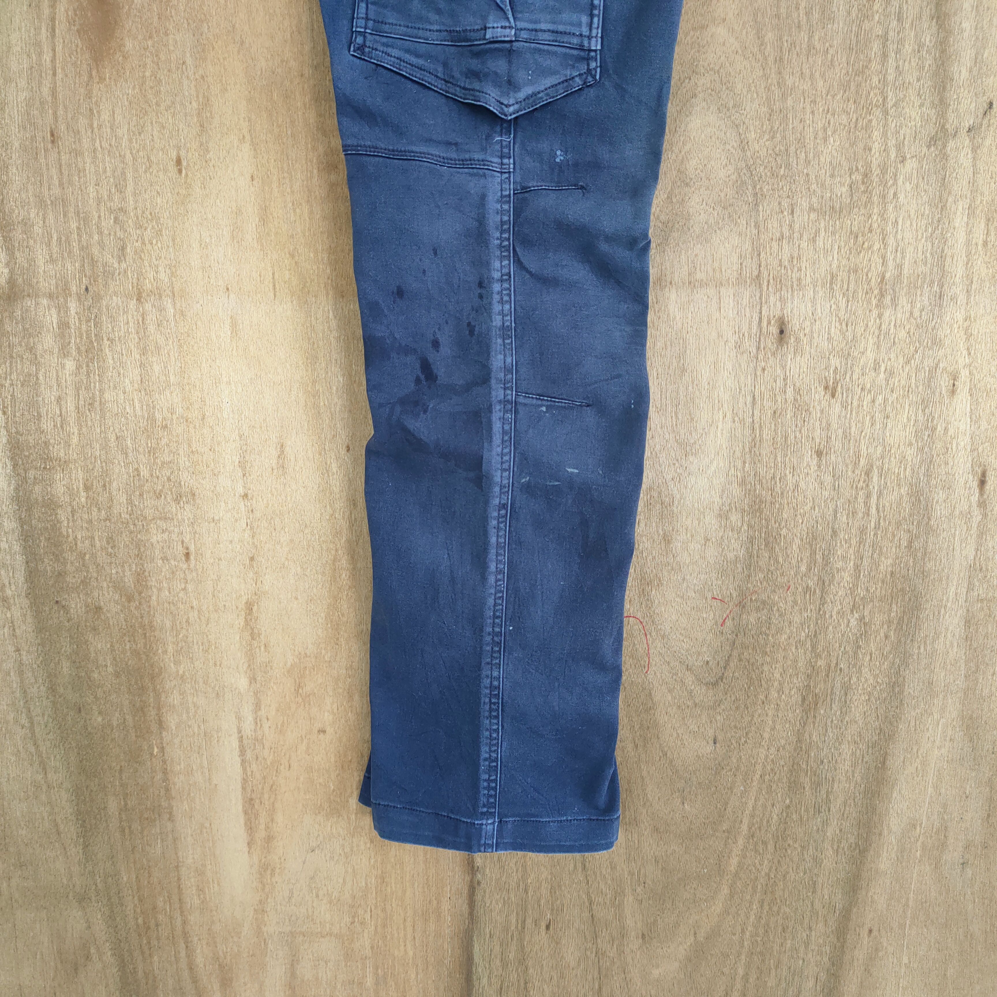 Japanese Brand VINTAGE GLADIATOR FADED CARGO PANTS Size US 32 / EU 48 - 12 Thumbnail