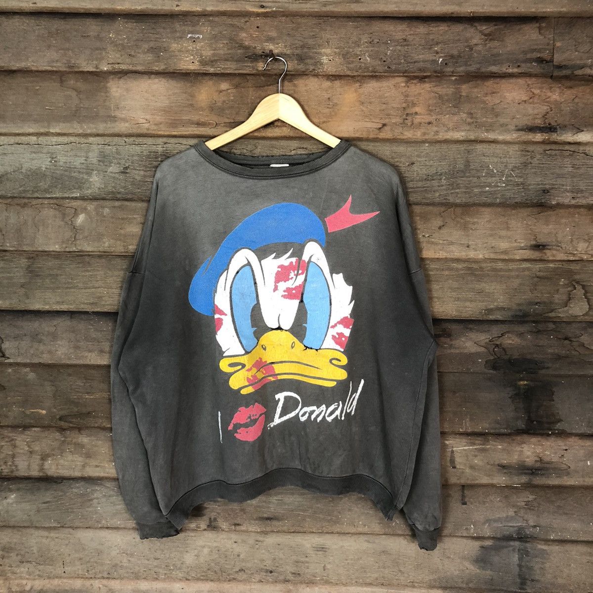 DL Disney I Love Donald Grey Faded vintage Sweatshirt #4754