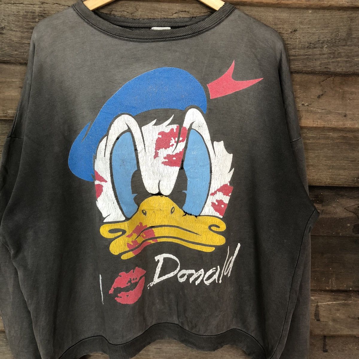 Disney DL Disney I Love Donald Grey Faded vintage Sweatshirt #4754 Size US L / EU 52-54 / 3 - 6 Thumbnail