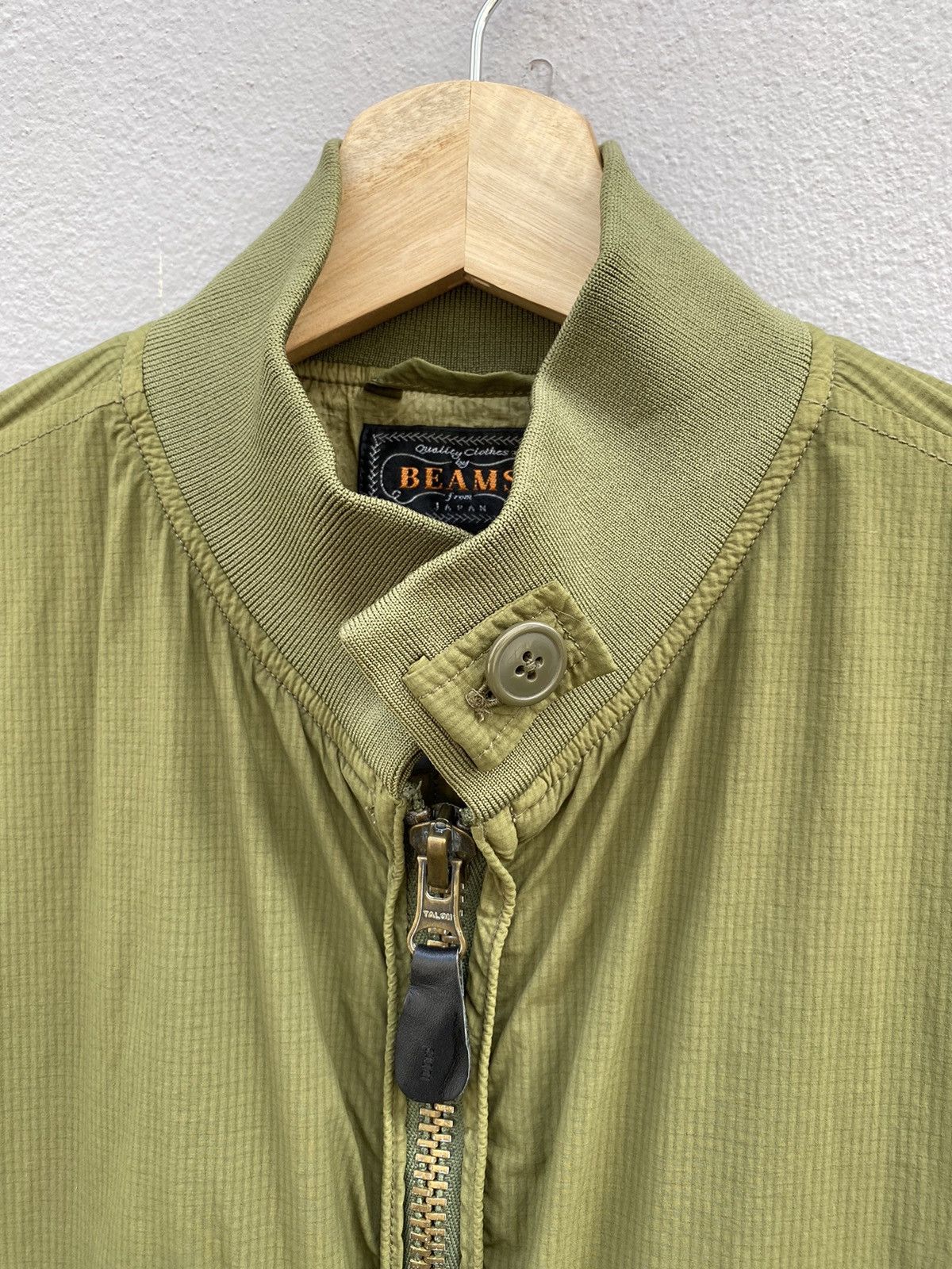 Beams Plus Beams Plus WEP Olive Green Multipockets Bomber Jacket Size US M / EU 48-50 / 2 - 19 Thumbnail