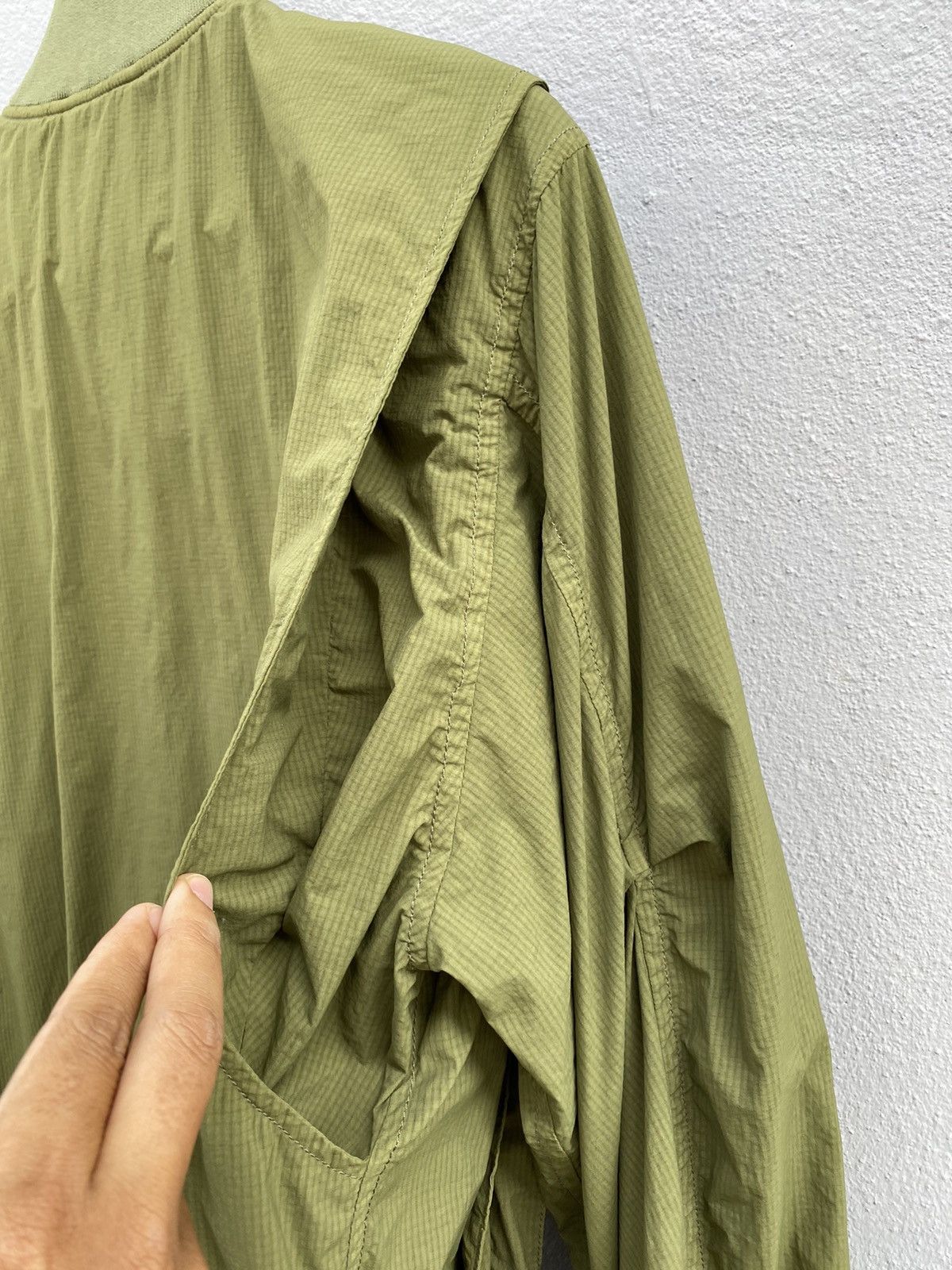 Beams Plus Beams Plus WEP Olive Green Multipockets Bomber Jacket Size US M / EU 48-50 / 2 - 22 Thumbnail