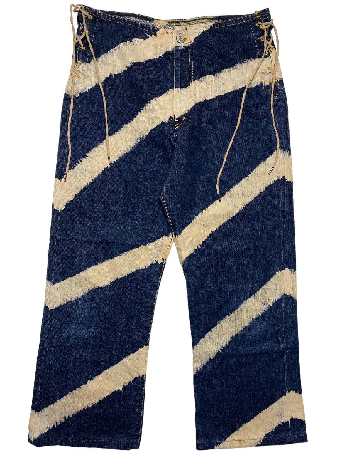 Hysteric Glamour 1990s Ozone Community - 3/4 Spilled Dyed Side Lace Denim Size US 28 / EU 44 - 1 Thumbnail