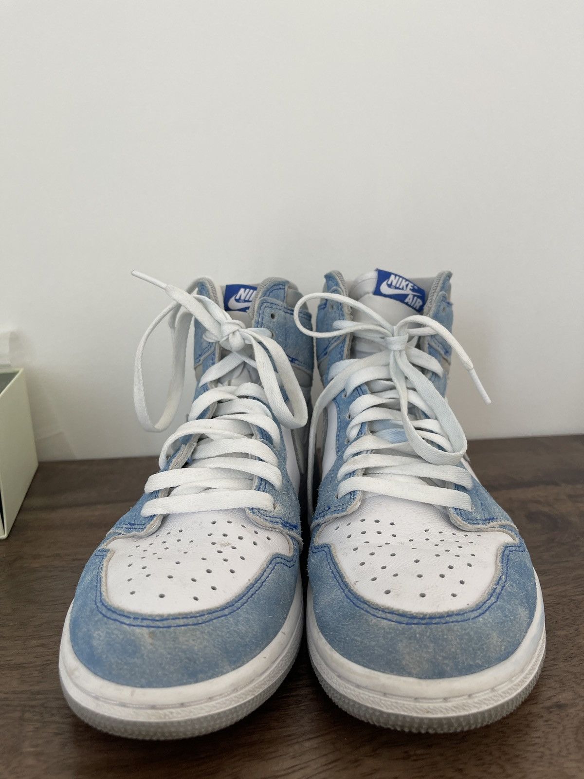 Jordan Brand × Nike Jordan 1 Retro High Hyper Royal Smoke Grey- Gently Used Size US 9.5 / EU 42-43 - 3 Thumbnail