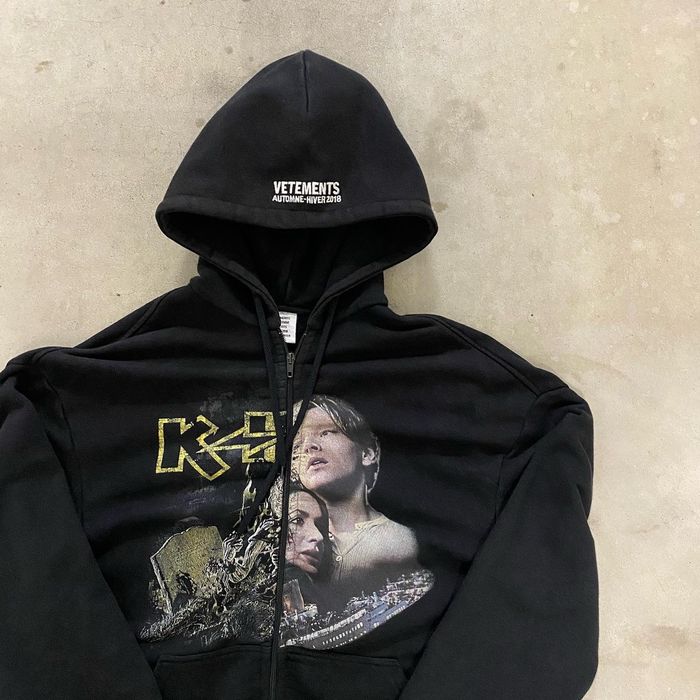 Vetements Vetements titanic kiss zip hoodie | Grailed