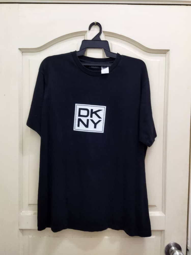 🔥BEST OFFER🔥 VINTAGE DKNY SPELLL OUT TSHIRT