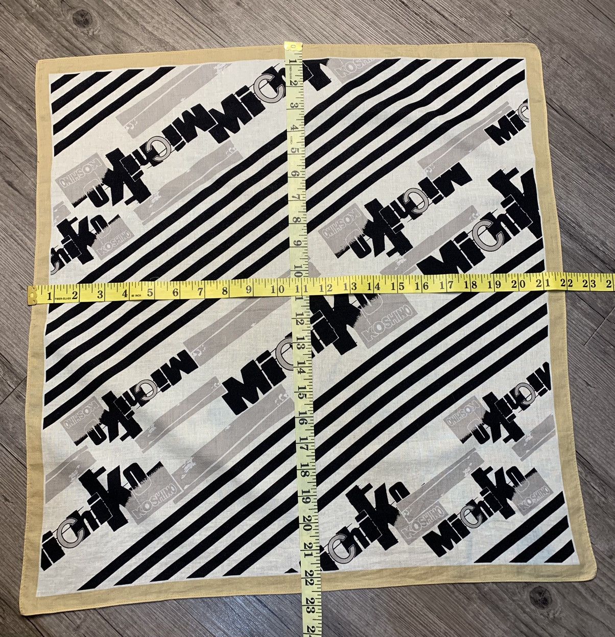 Michiko Koshino London Michiko London Koshino Handkerchief Pocketsquares Size ONE SIZE - 5 Thumbnail
