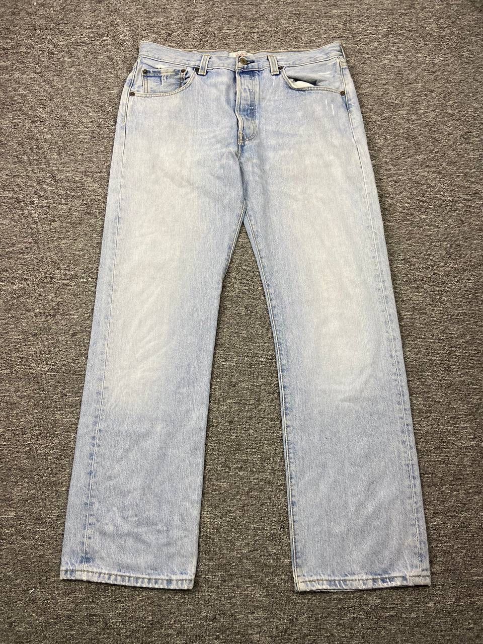 image of Distressed Denim x Levis Vintage Levis 501 Light Wash Denim Jeans in Blue, Men's (Size 35)