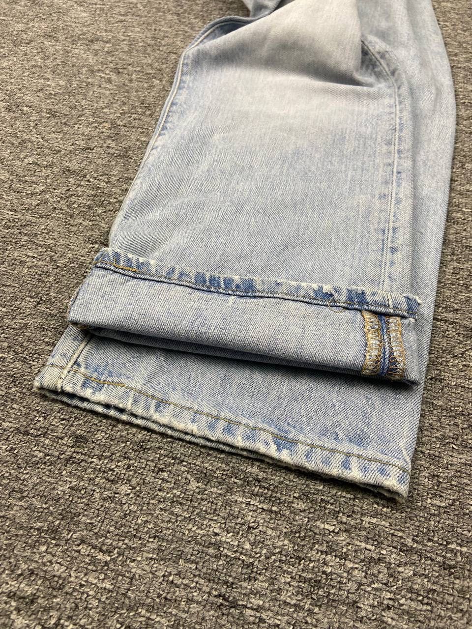 Levi's Vintage Levis 501 Light Wash Denim Jeans Size US 35 - 12 Thumbnail