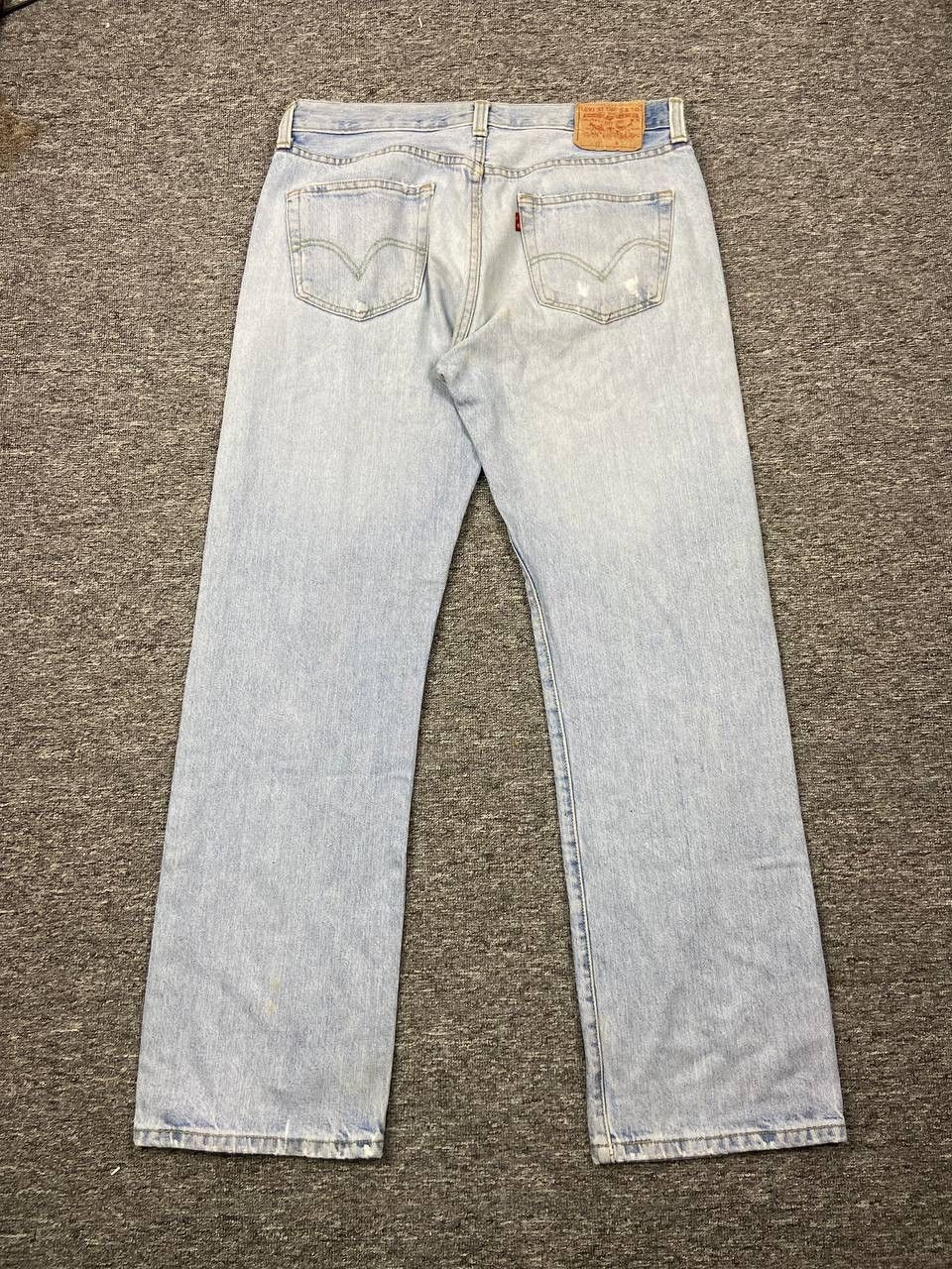 Levi's Vintage Levis 501 Light Wash Denim Jeans Size US 35 - 2 Thumbnail