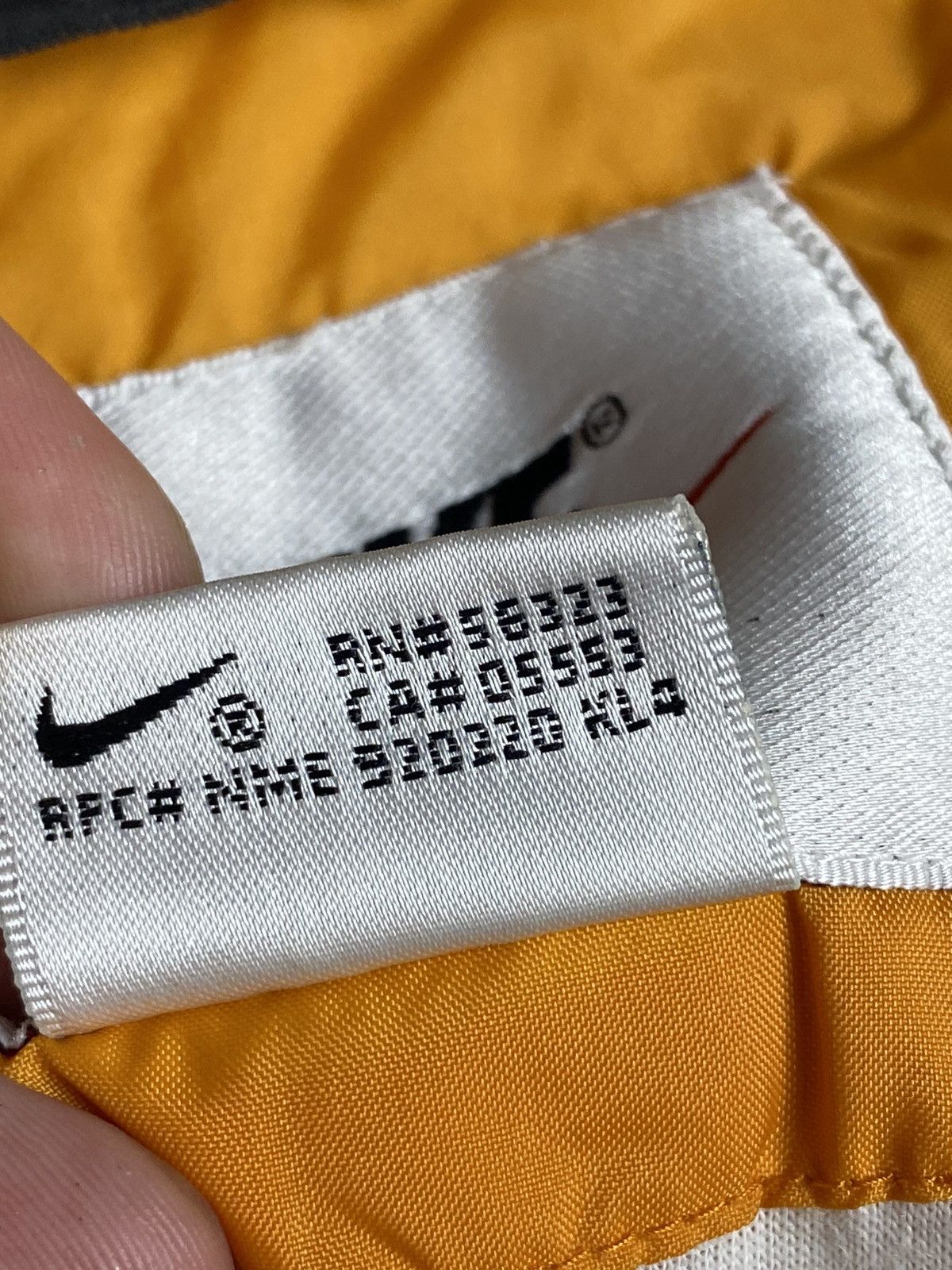 Nike Lightweight Nike Swoosh Vintage Big Logo Jacket Size US S / EU 44-46 / 1 - 12 Thumbnail