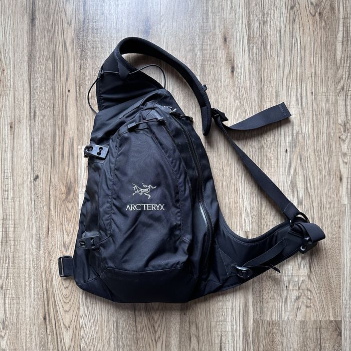 Arc'Teryx System A Quiver Cross Bag vintage crossbody sling pack Grailed