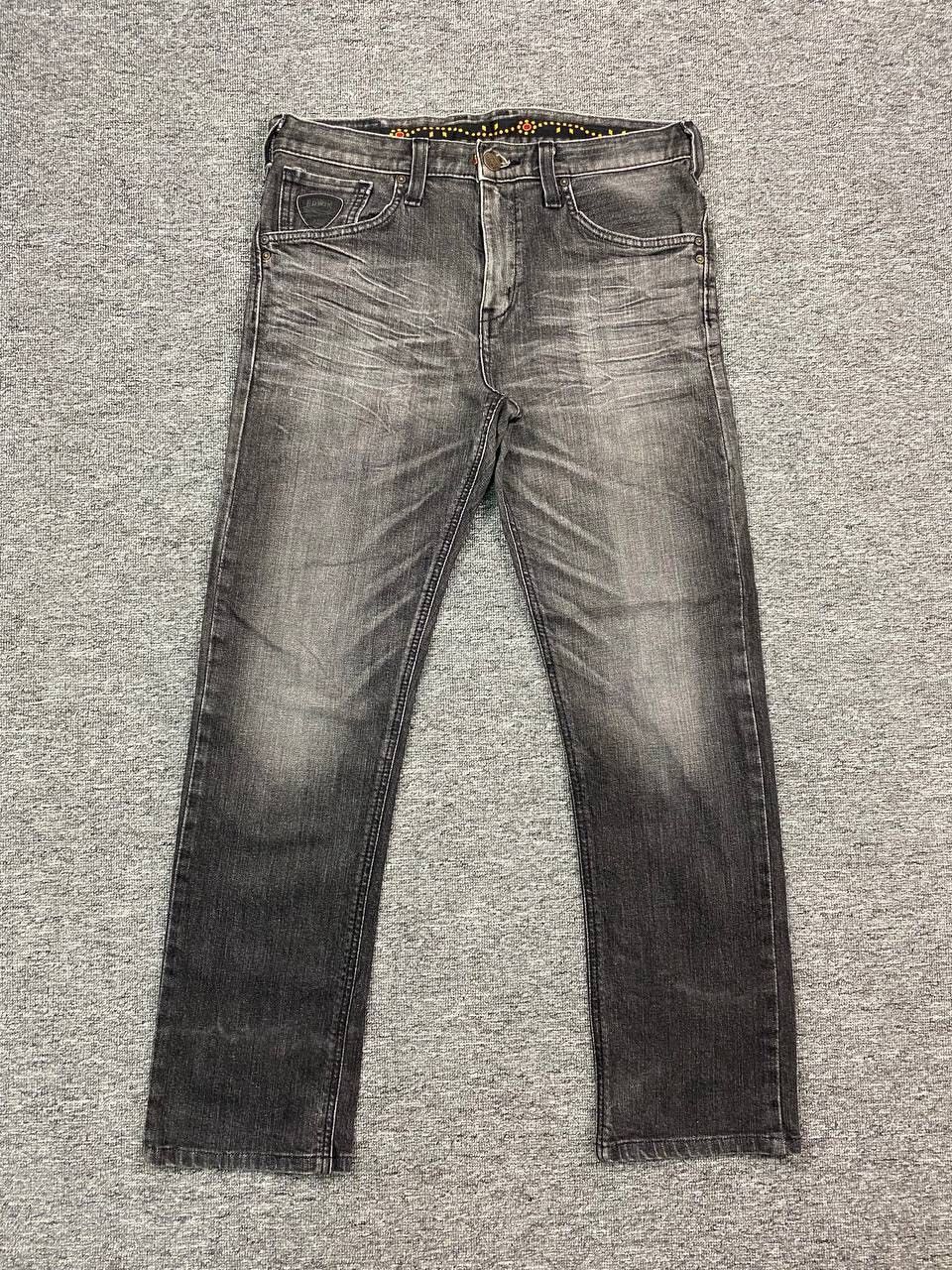 Edwin × Vintage Vintage Edwin Faded Wash Black Denim Jeans Size US 32 / EU 48 - 2 Thumbnail