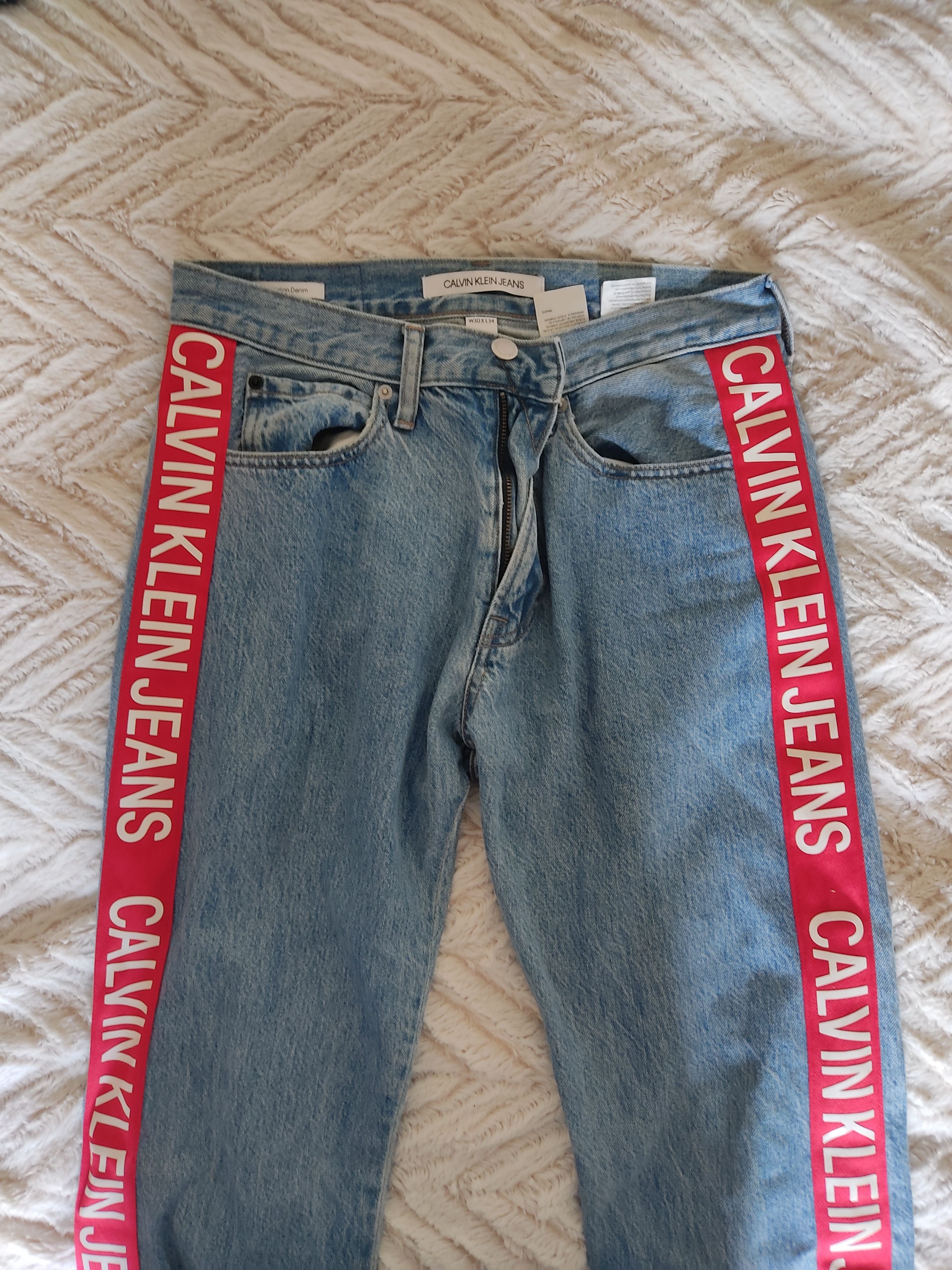 Calvin klein jeans sale with red stripe