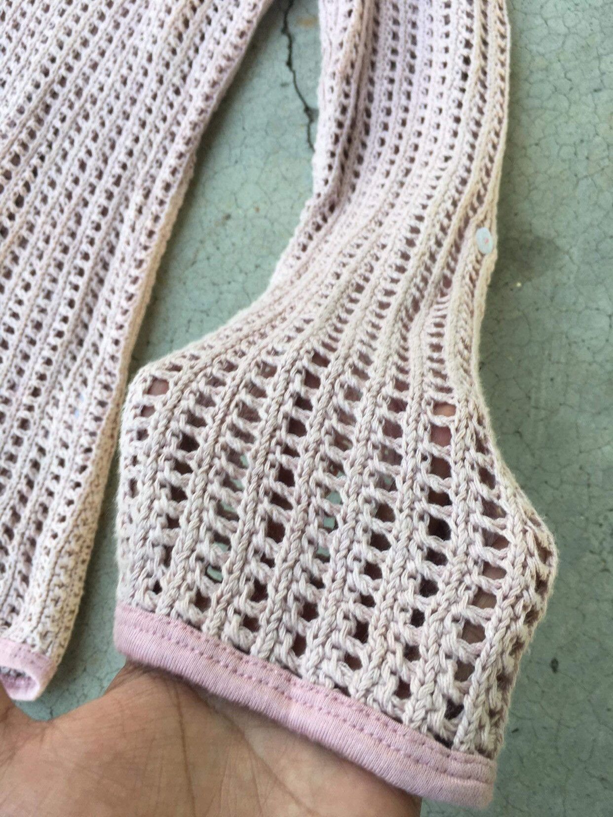 Homespun Knitwear 🔴Mesh Net CAPTURE Pullover/Memeri Knitting Design Size US M / EU 48-50 / 2 - 6 Thumbnail