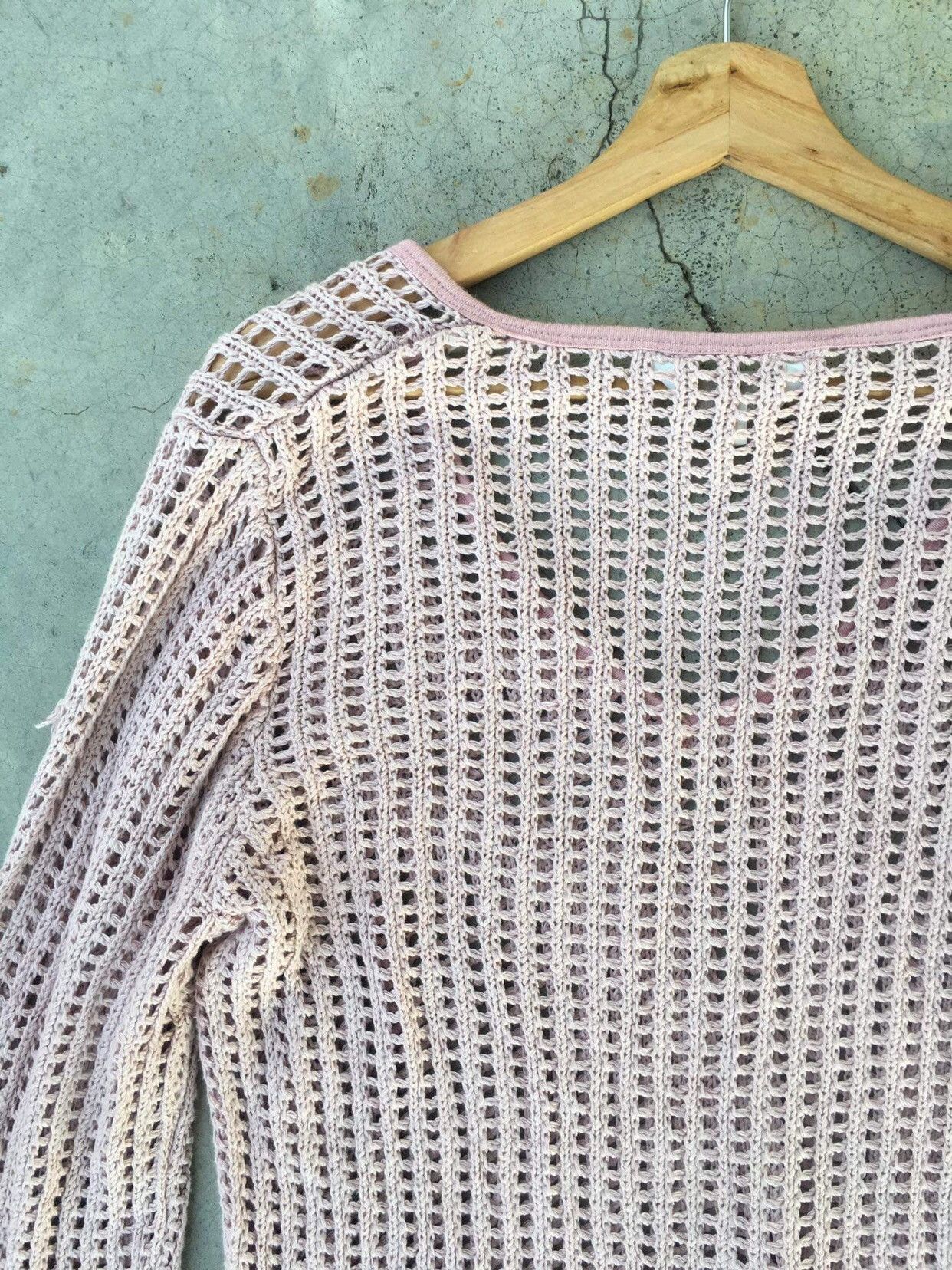 Homespun Knitwear 🔴Mesh Net CAPTURE Pullover/Memeri Knitting Design Size US M / EU 48-50 / 2 - 13 Thumbnail
