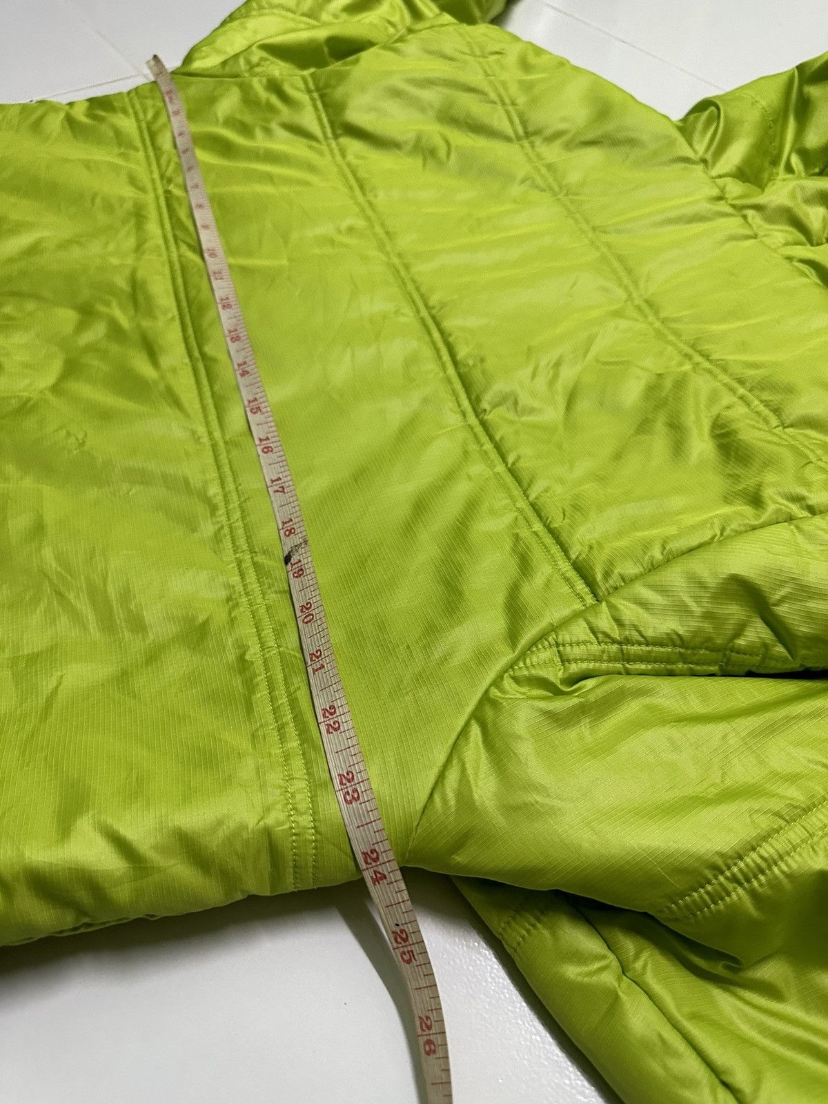 New Balance New balance down jacket Size US L / EU 52-54 / 3 - 5 Thumbnail