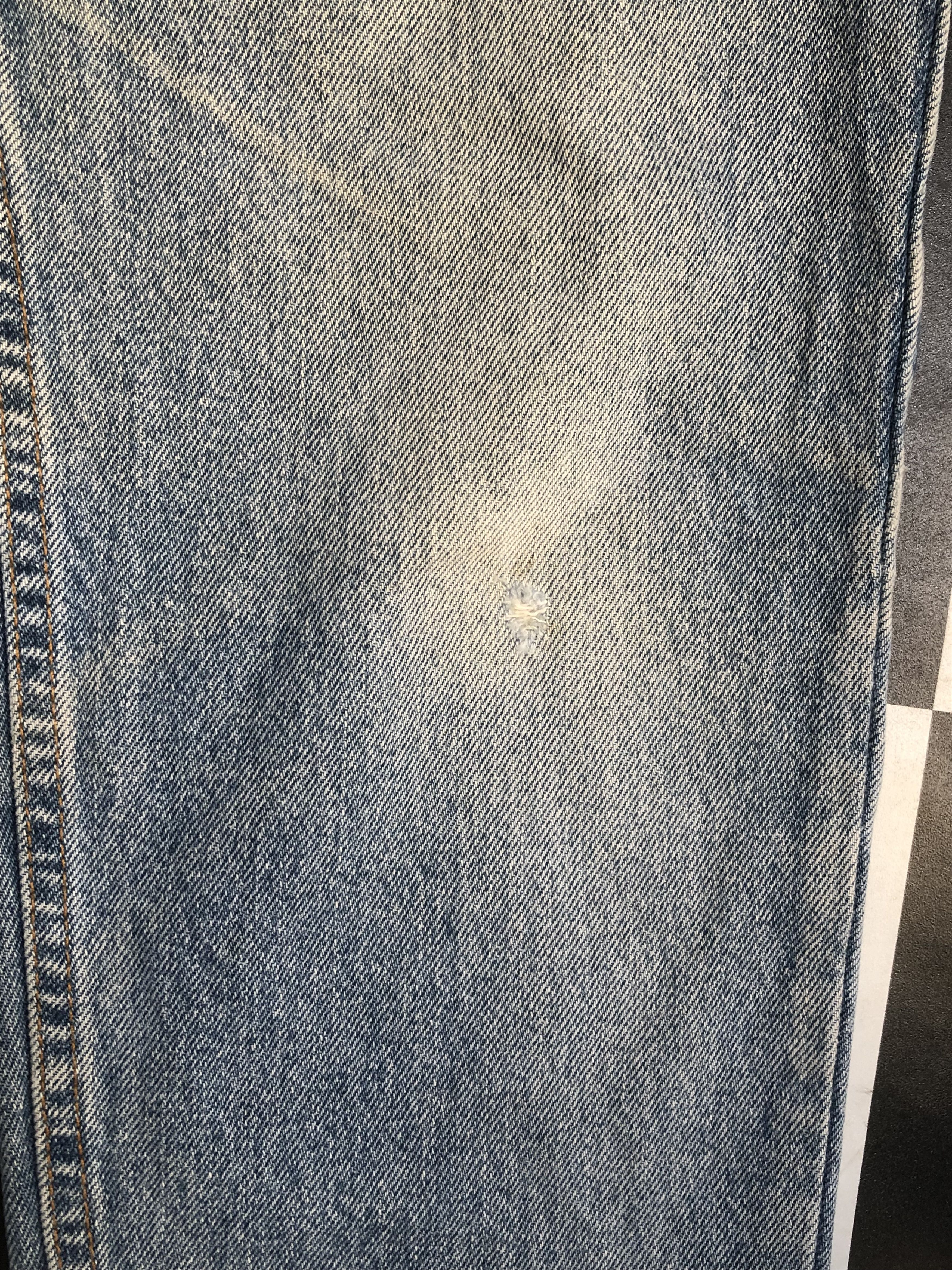 Levi's Vintage Levis 550 Tapered Leg Jeans - L631 Size US 30 / EU 46 - 8 Thumbnail
