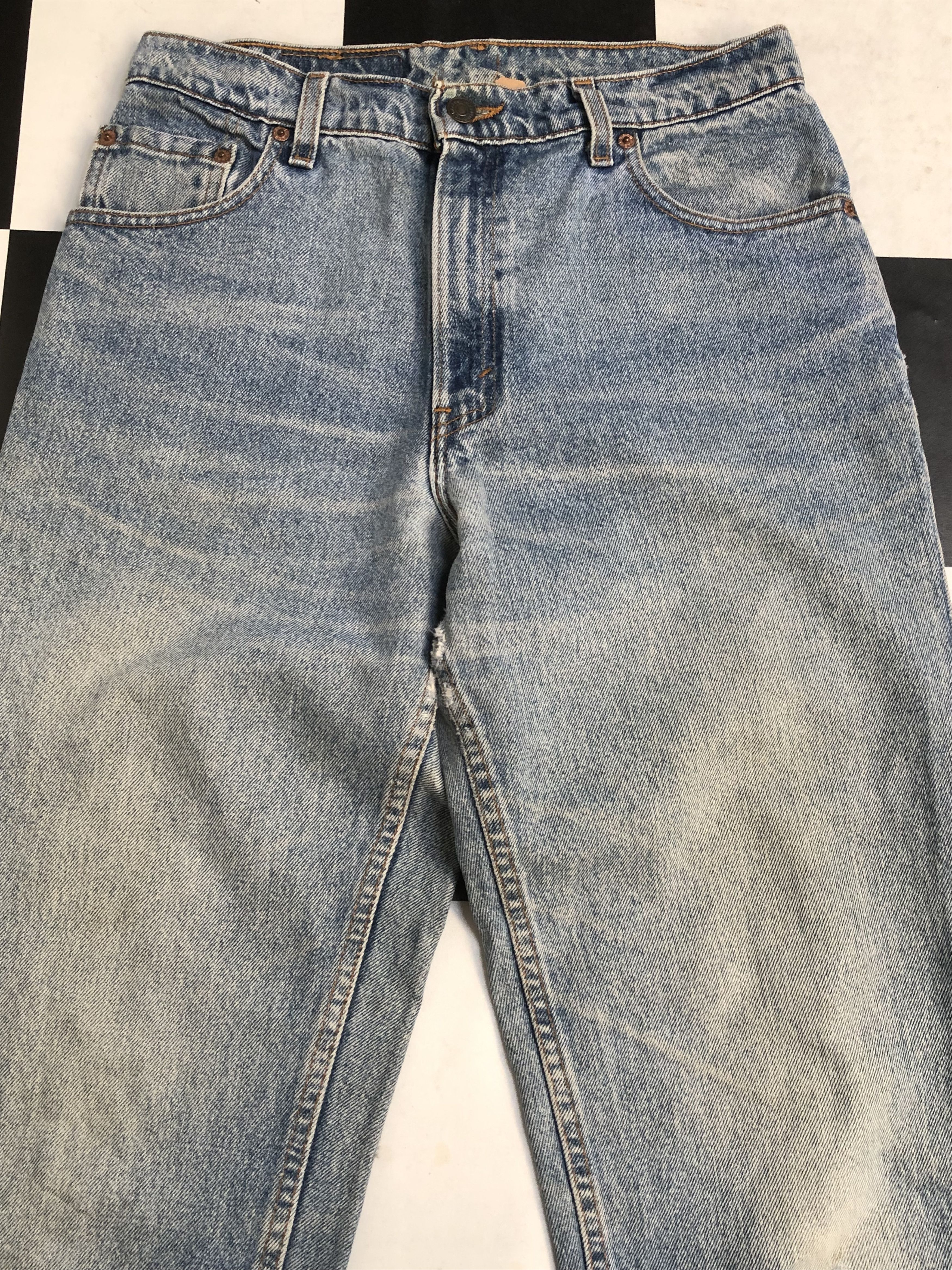 Levi's Vintage Levis 550 Tapered Leg Jeans - L631 Size US 30 / EU 46 - 3 Thumbnail