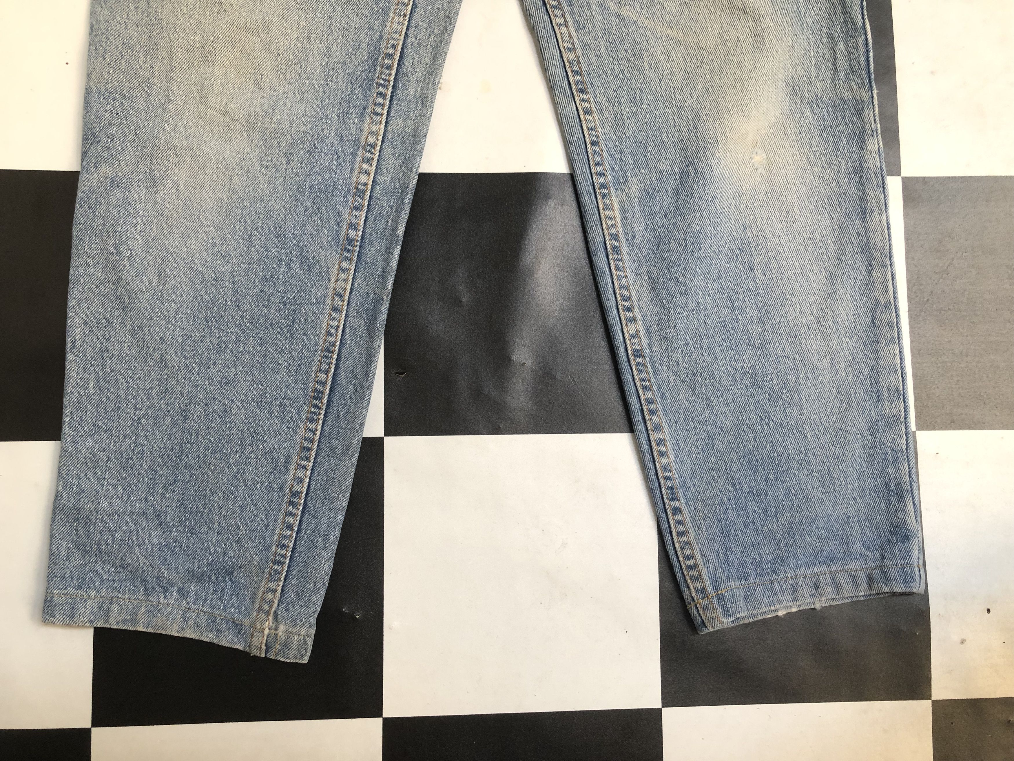 Levi's Vintage Levis 550 Tapered Leg Jeans - L631 Size US 30 / EU 46 - 4 Thumbnail