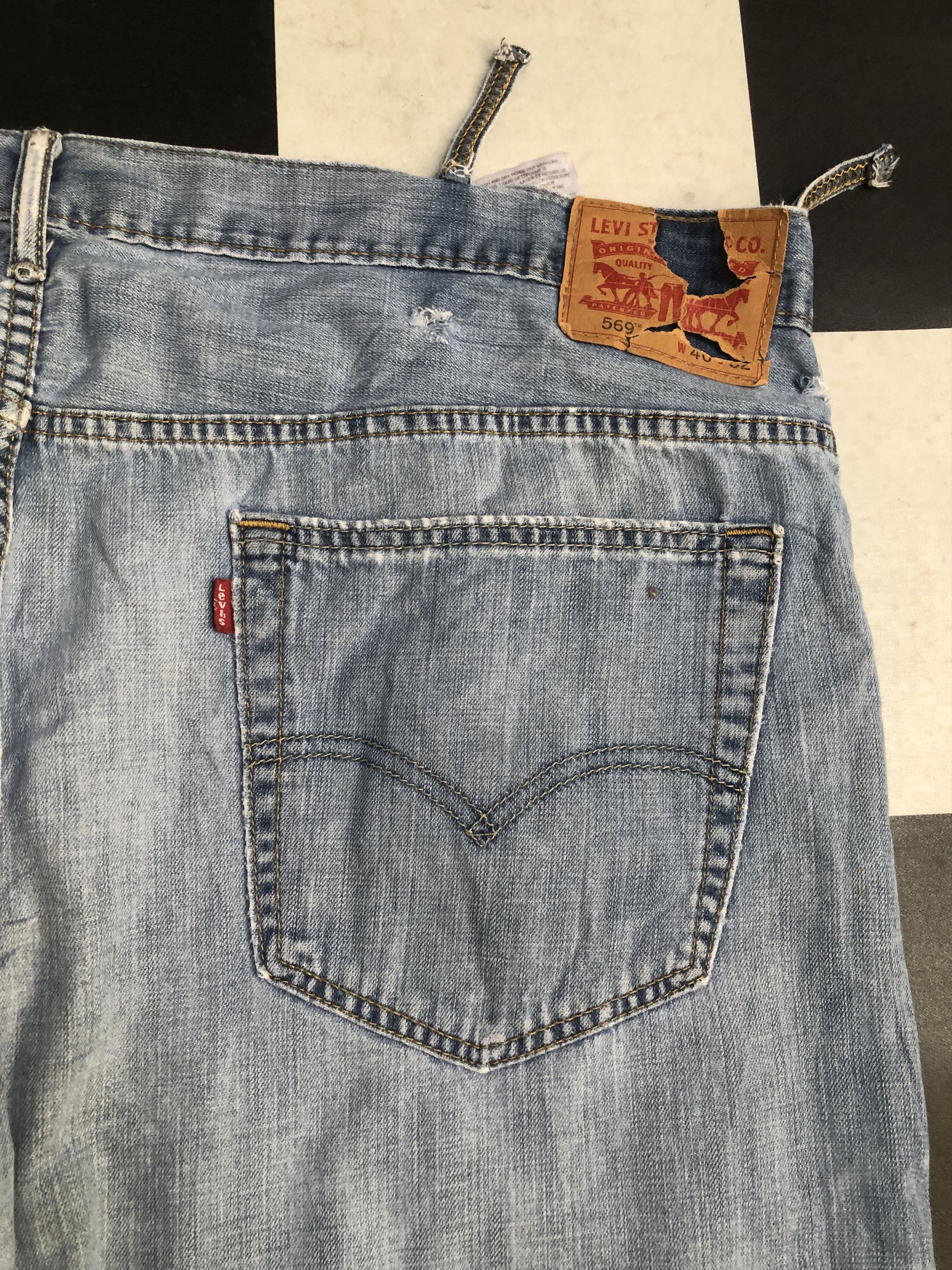 Levi's × Vintage Vintage Levis 569 Faded Denim Jeans L637 Size US 44 / EU 60 - 10 Thumbnail