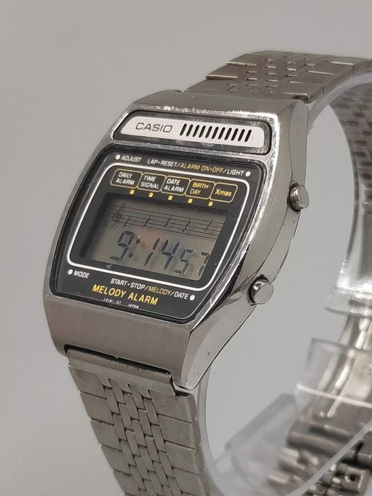 Vintage Rare Vintage CASIO H104 Melody Alarm Digital Men's Watch