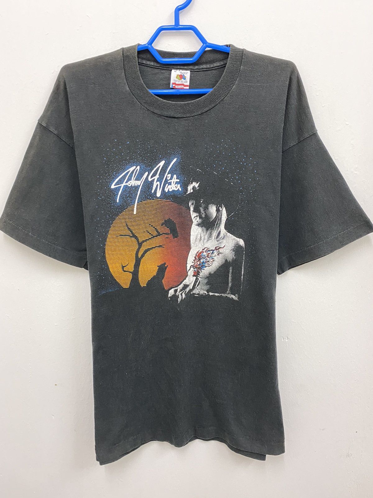 Band Tees Vintage 90's Johnny Winter 25 Years On The Road T-Shirt Size US XL / EU 56 / 4 - 1 Thumbnail