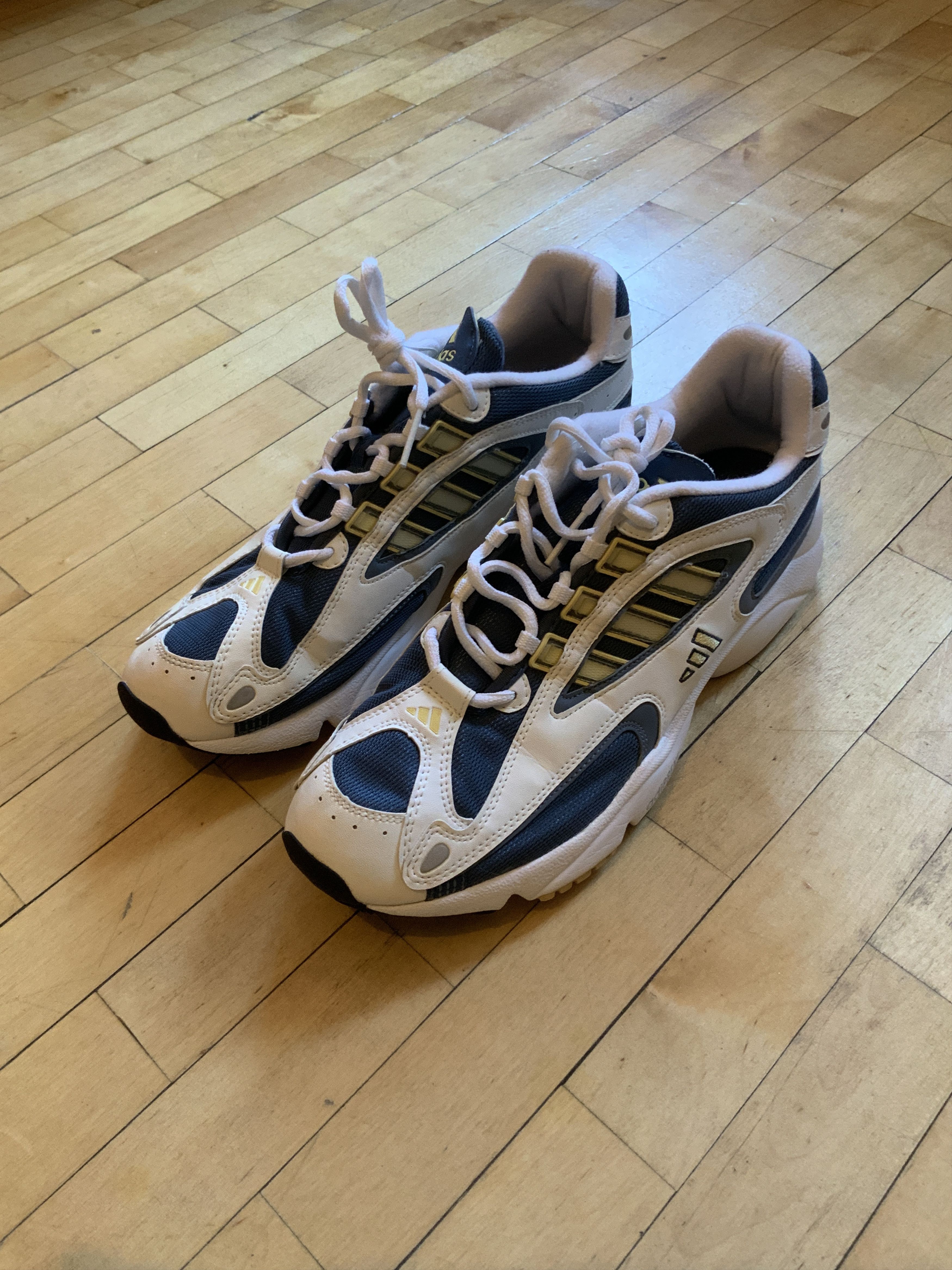 Adidas Ozweego 3 Size US 12 / EU 45 - 2 Thumbnail