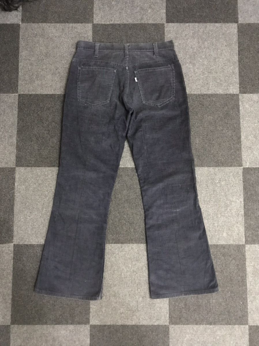 Levi's Very Rare Vintage 70s Levi 646 Bell Bottom Curduroy Pant Size US 31 - 8 Thumbnail