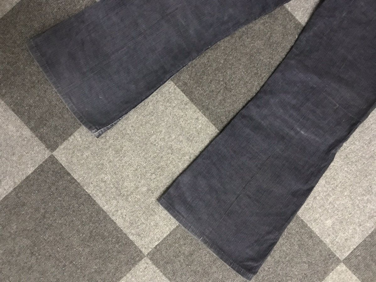 Levi's Very Rare Vintage 70s Levi 646 Bell Bottom Curduroy Pant Size US 31 - 10 Thumbnail