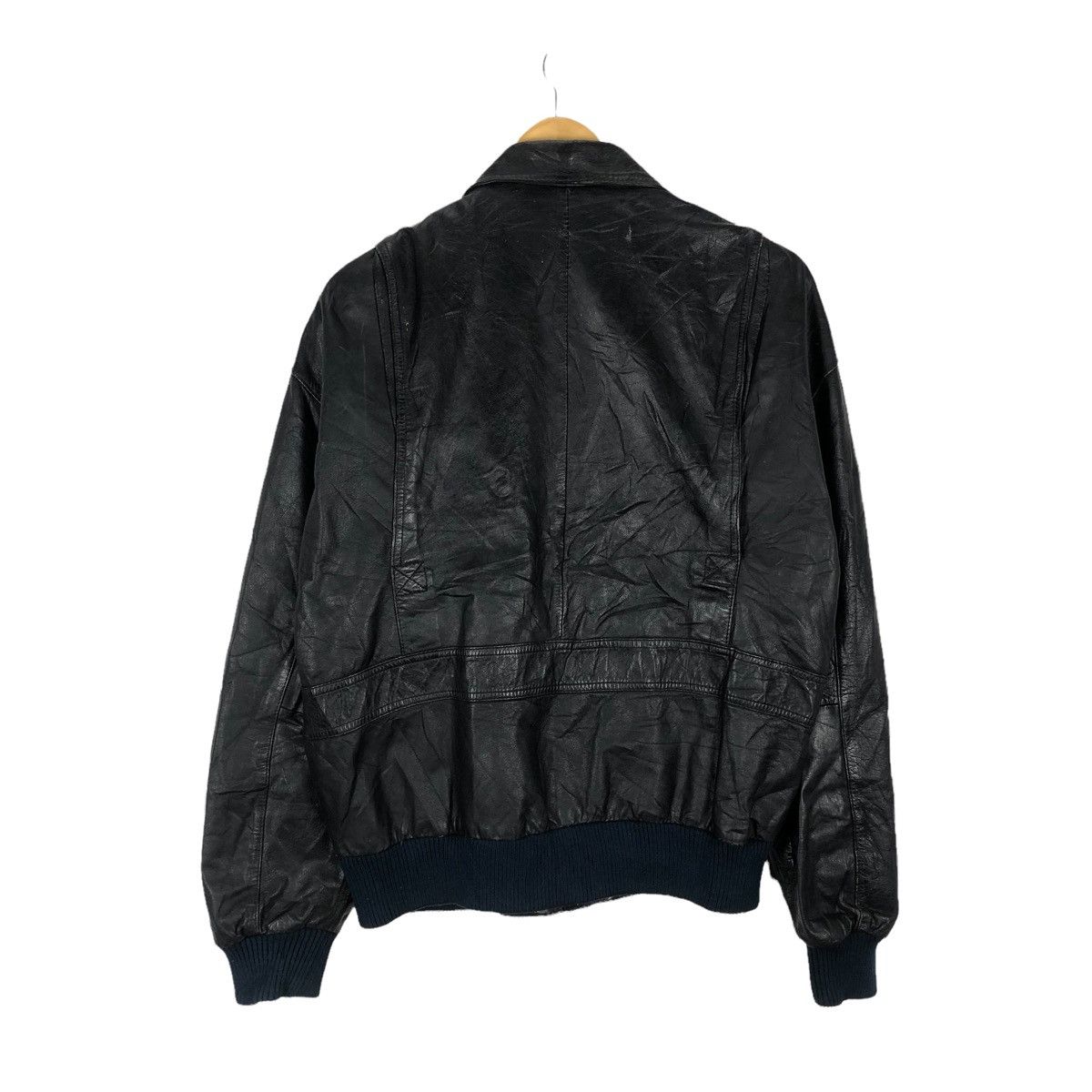 Japanese Brand VTG JAPANESE BRAND COWHIDE LEATHER JACKET Size US M / EU 48-50 / 2 - 2 Thumbnail