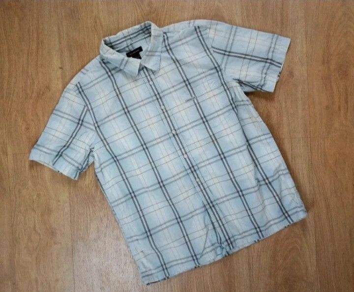 Calvin Klein Calvin Klein vintage shirt L Size US L / EU 52-54 / 3 - 1 Thumbnail