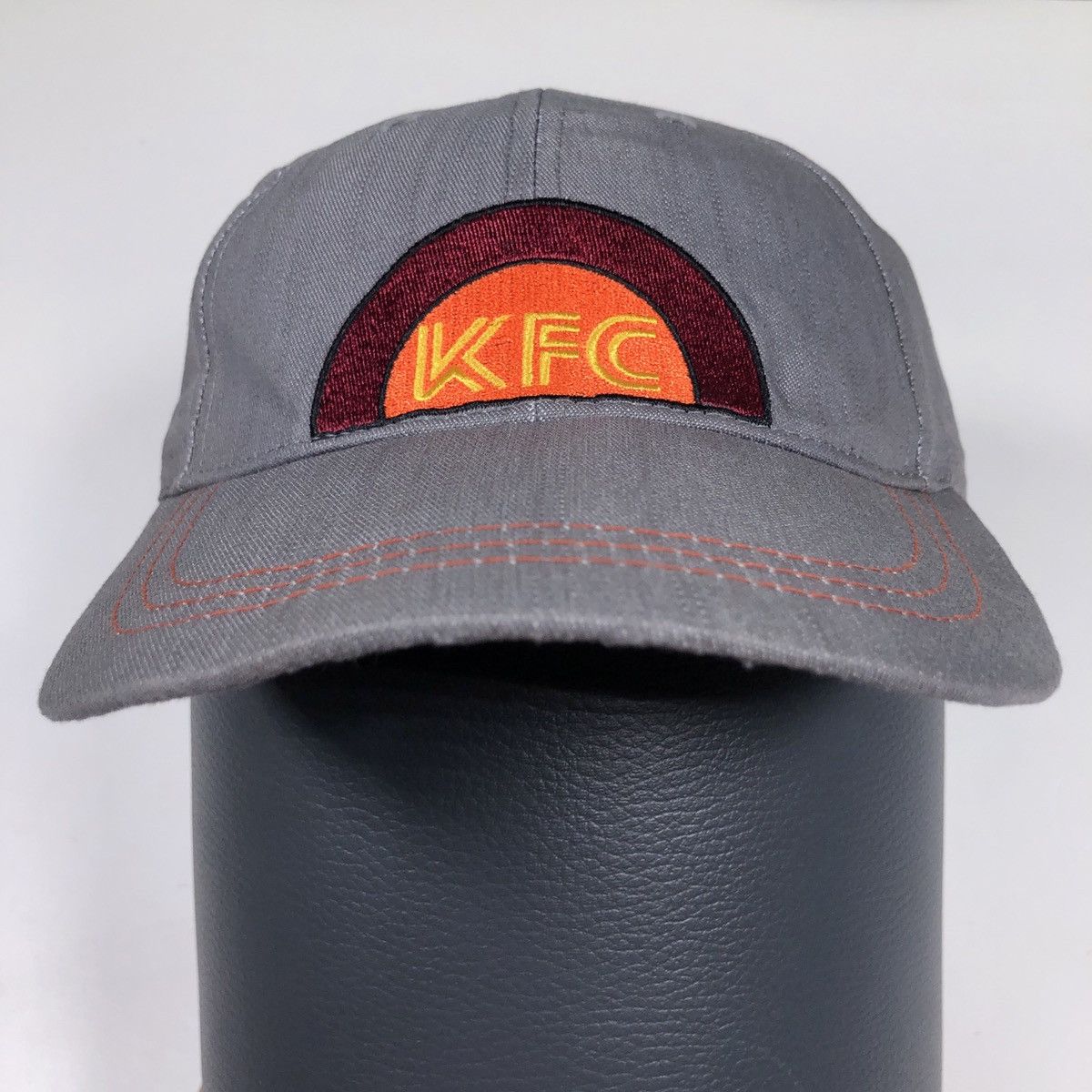 Anna Sui Anna Sui x KFC Cap Size ONE SIZE - 1 Thumbnail