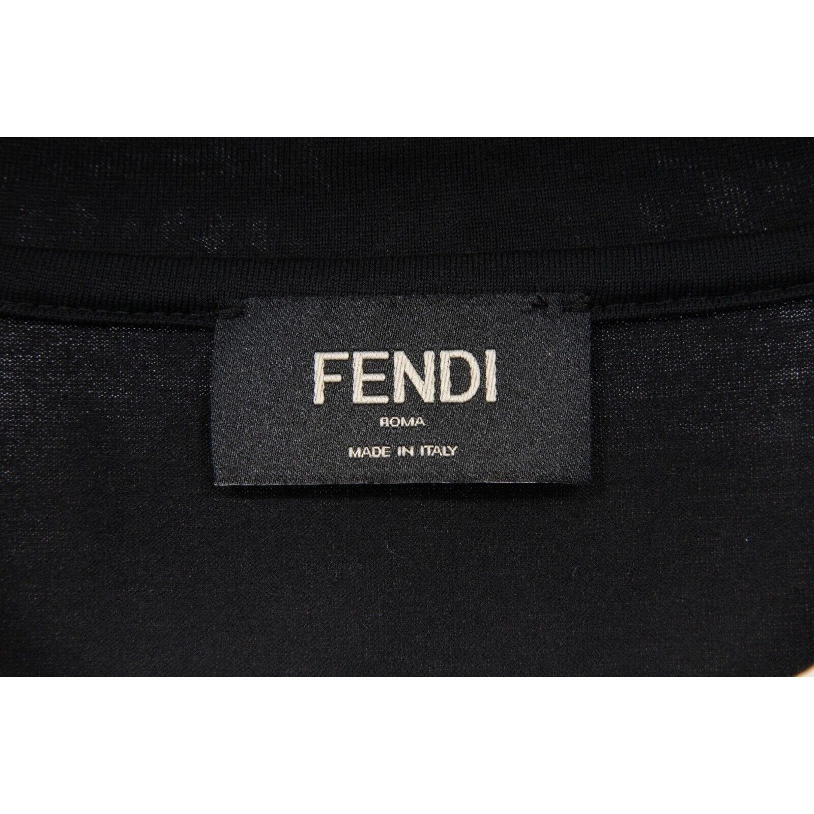 Fendi FFreedom Logo Split T Shirt Size US S / EU 44-46 / 1 - 4 Thumbnail